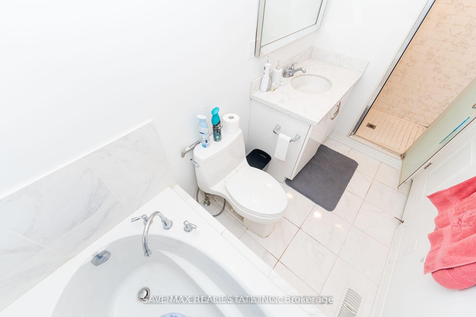 30 Metro Crescent photo 16