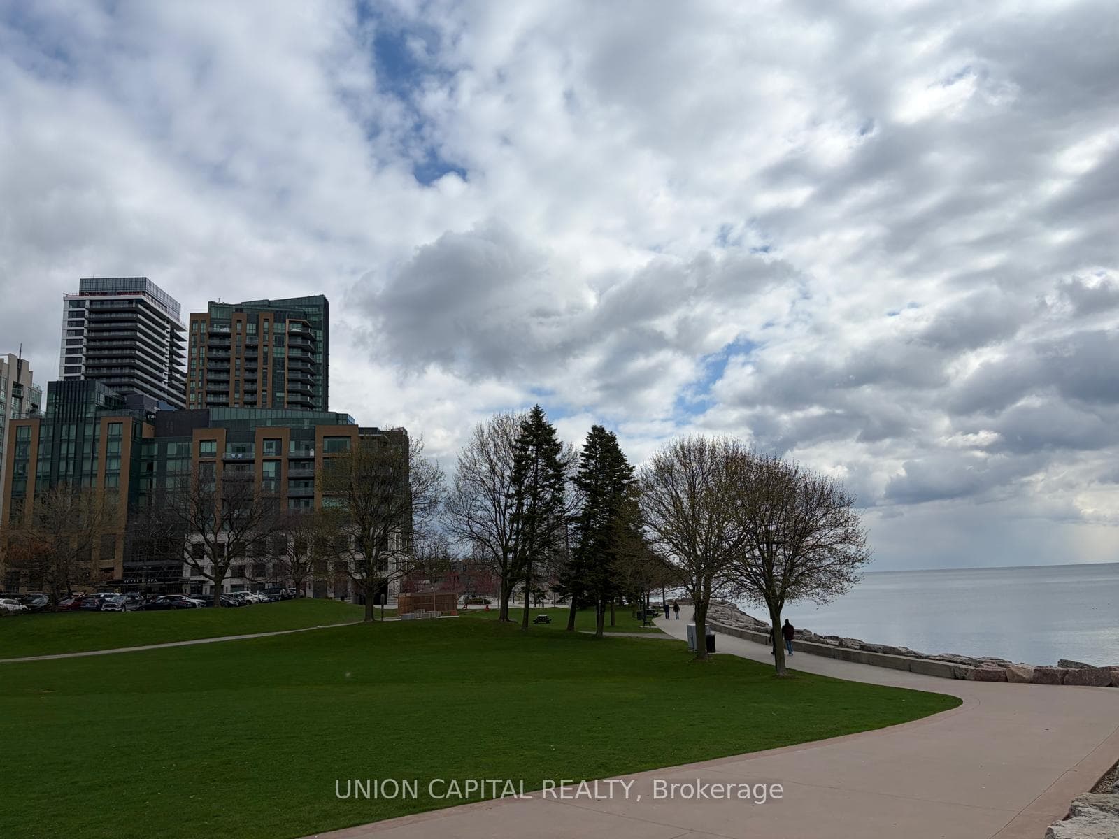 2075 Lakeshore Road Unit 801 photo 29
