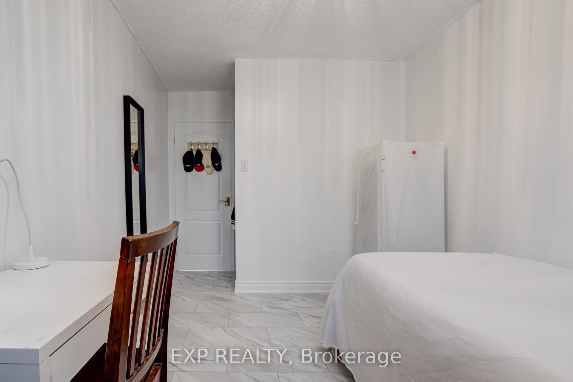 205 Hilda Avenue Unit 302 photo 24