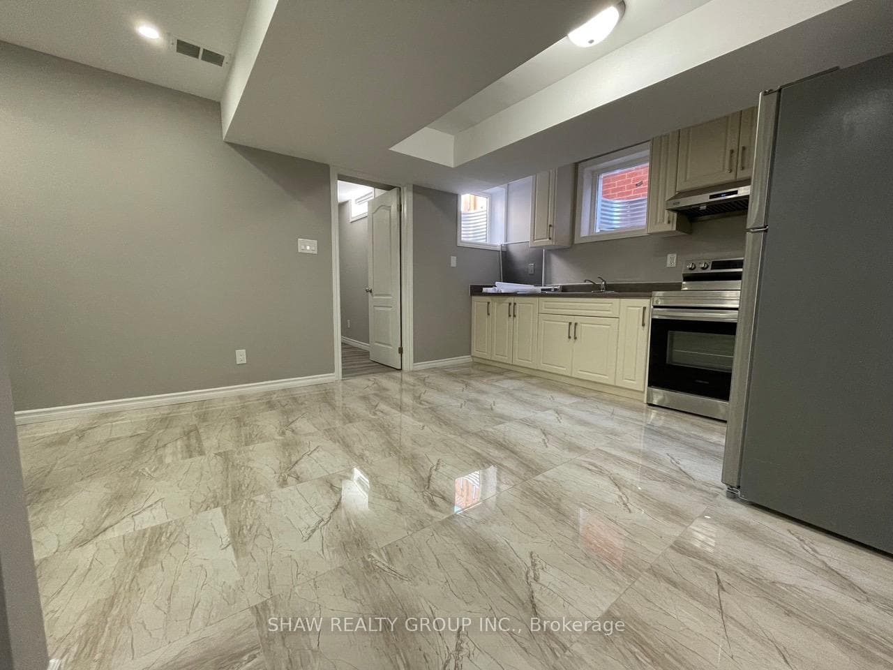 3274 Apricot Street Unit Bsmt photo 3