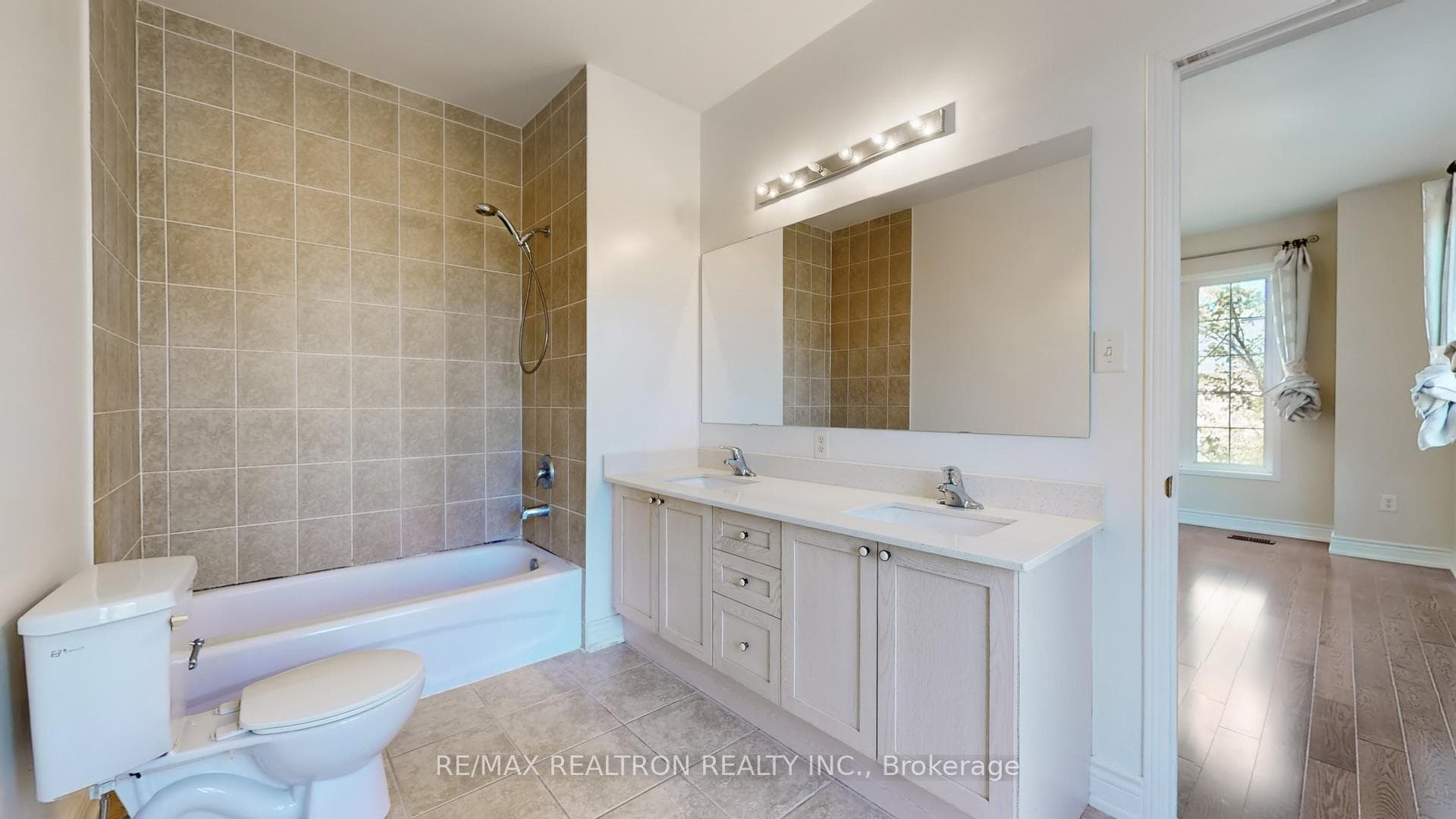43 Alpaca Drive photo 28