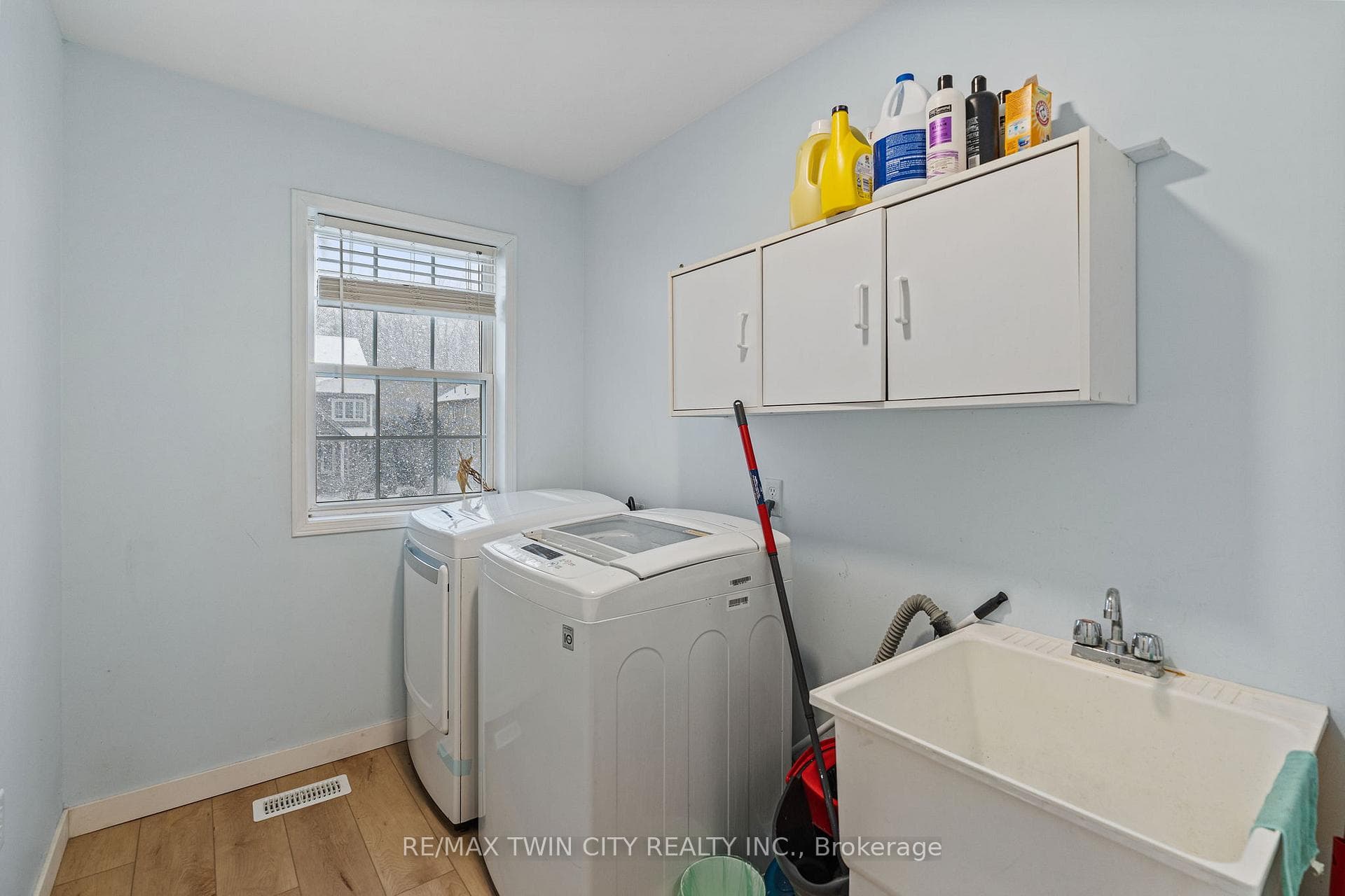 70 Blackburn Drive photo 22