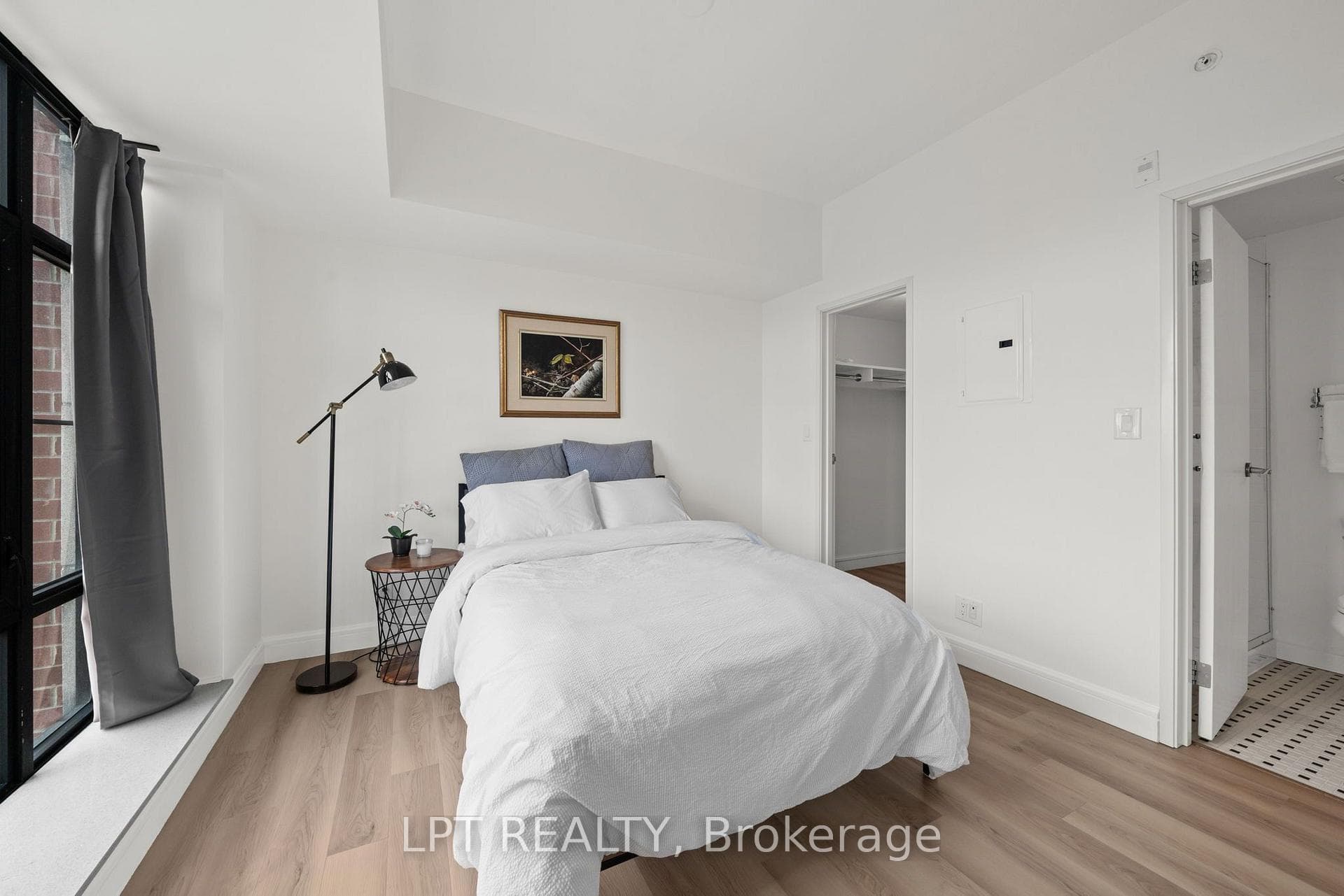 555 Anand Private Unit 707 photo 28