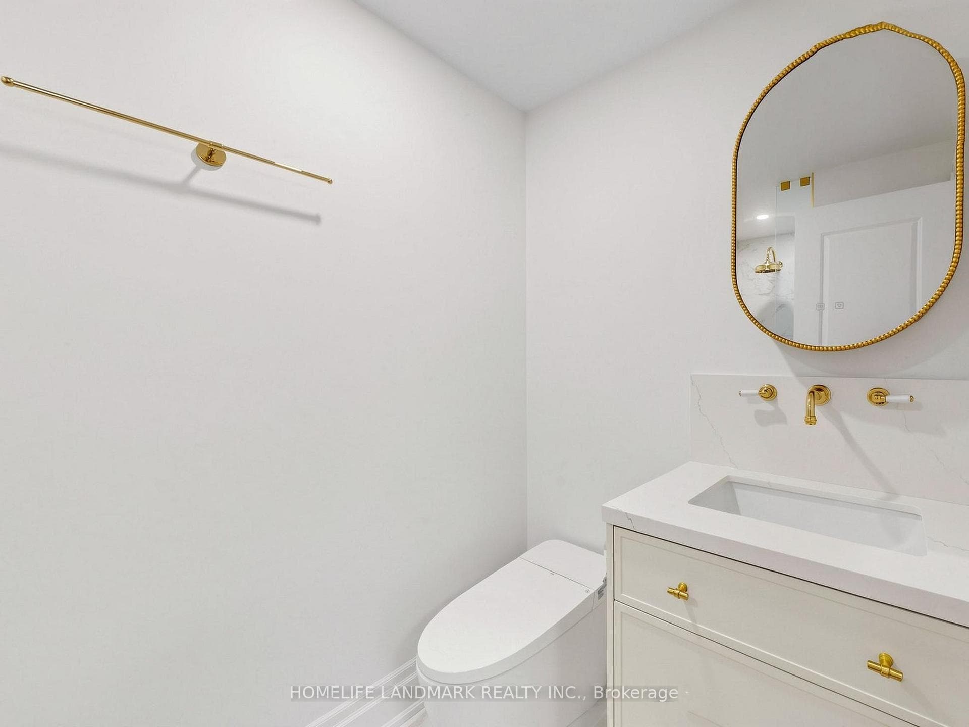 66 Willowbank Boulevard photo 35