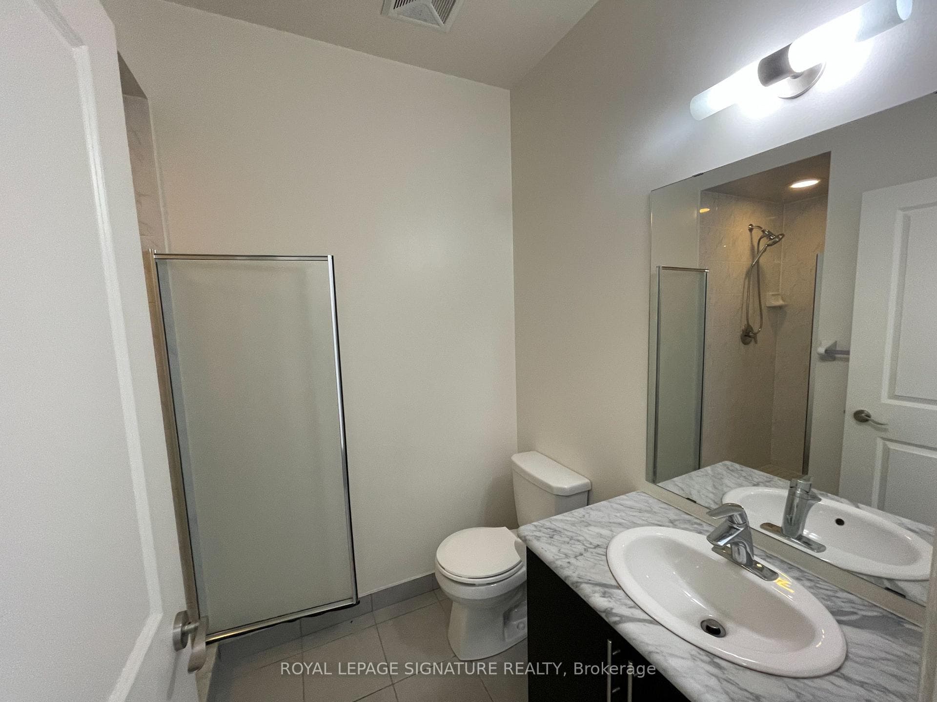 9500 Markham Road Unit 702 photo 8