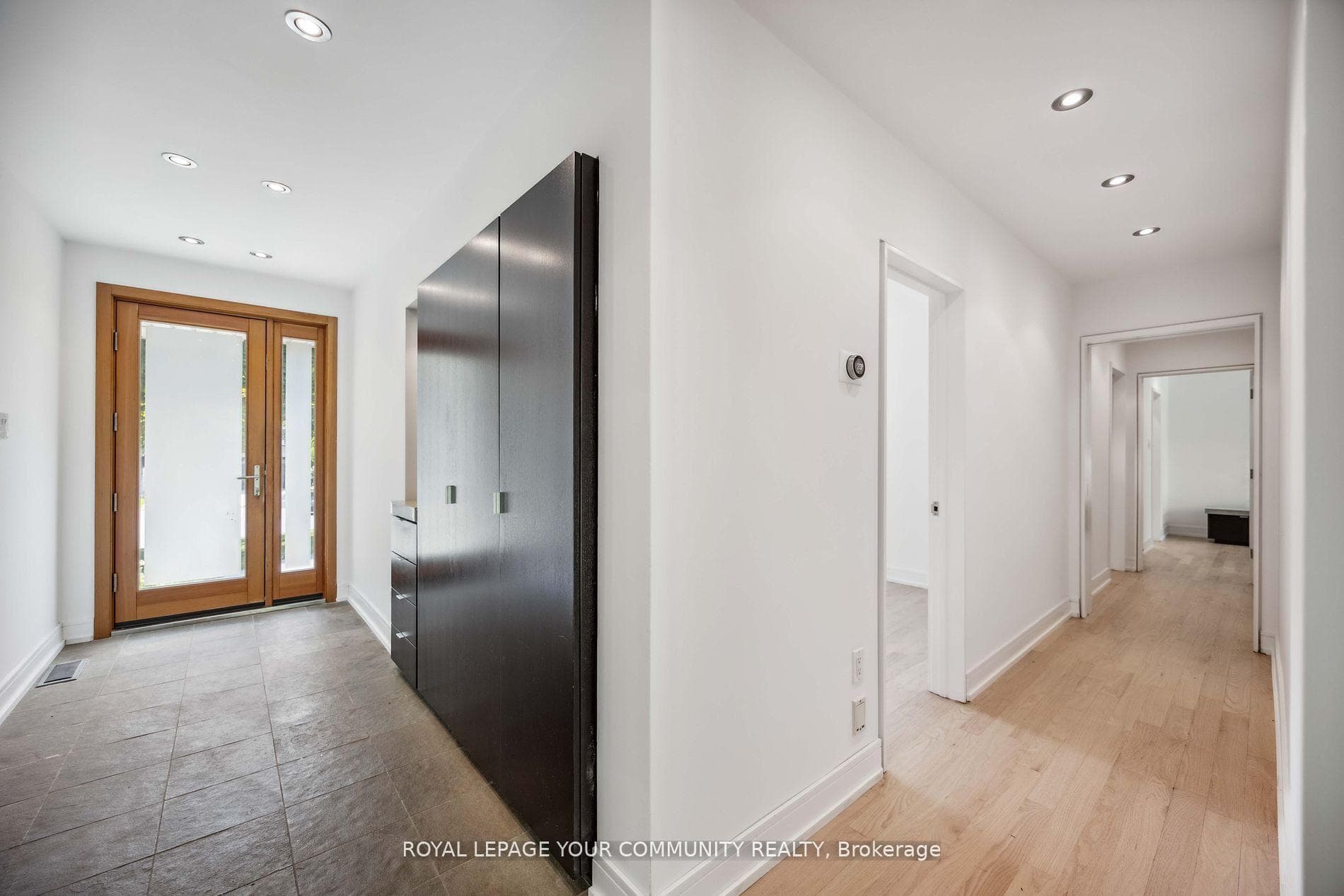 159 Burbank Drive photo 5