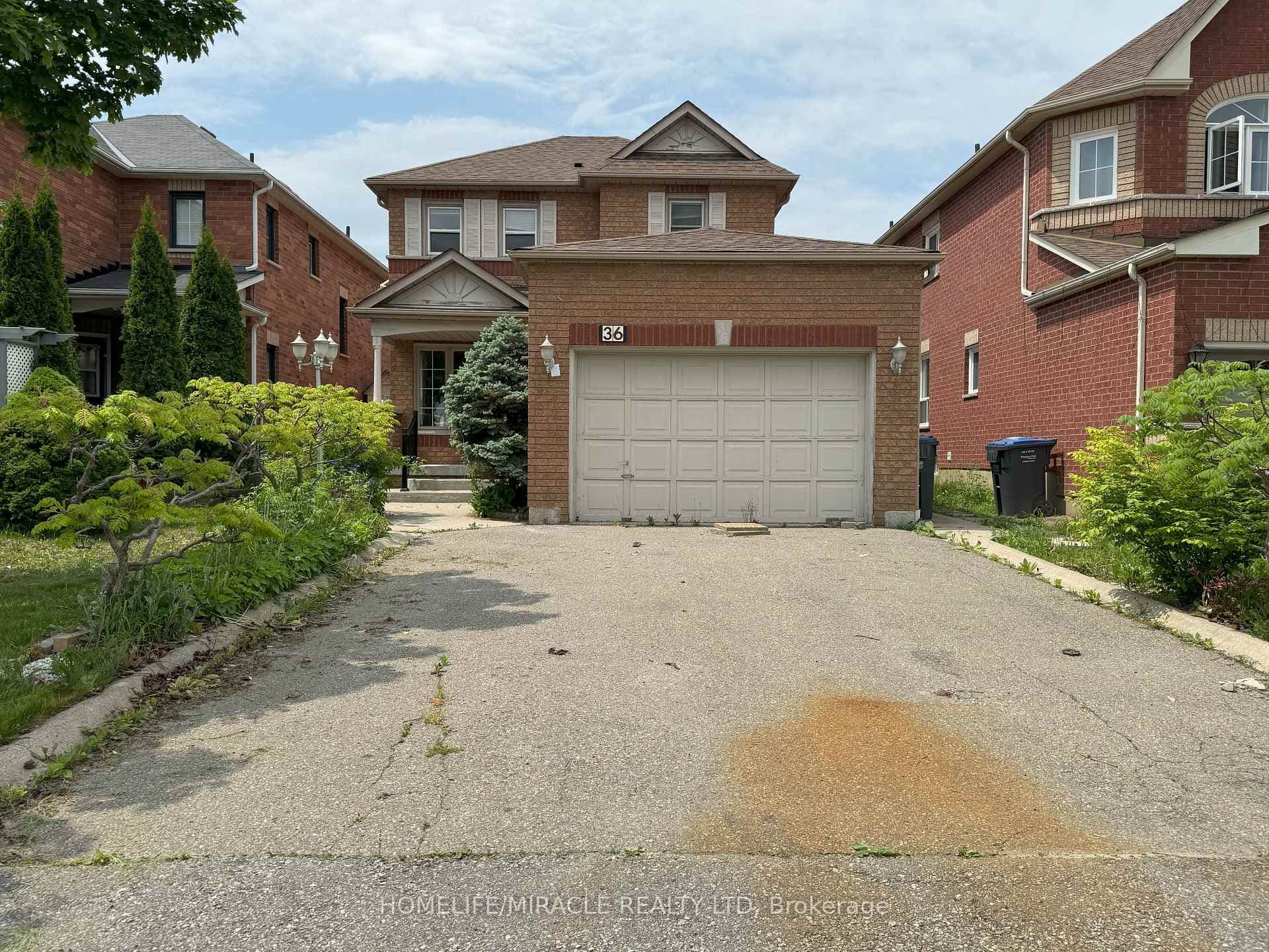 36 Mapleshade Drive photo 1