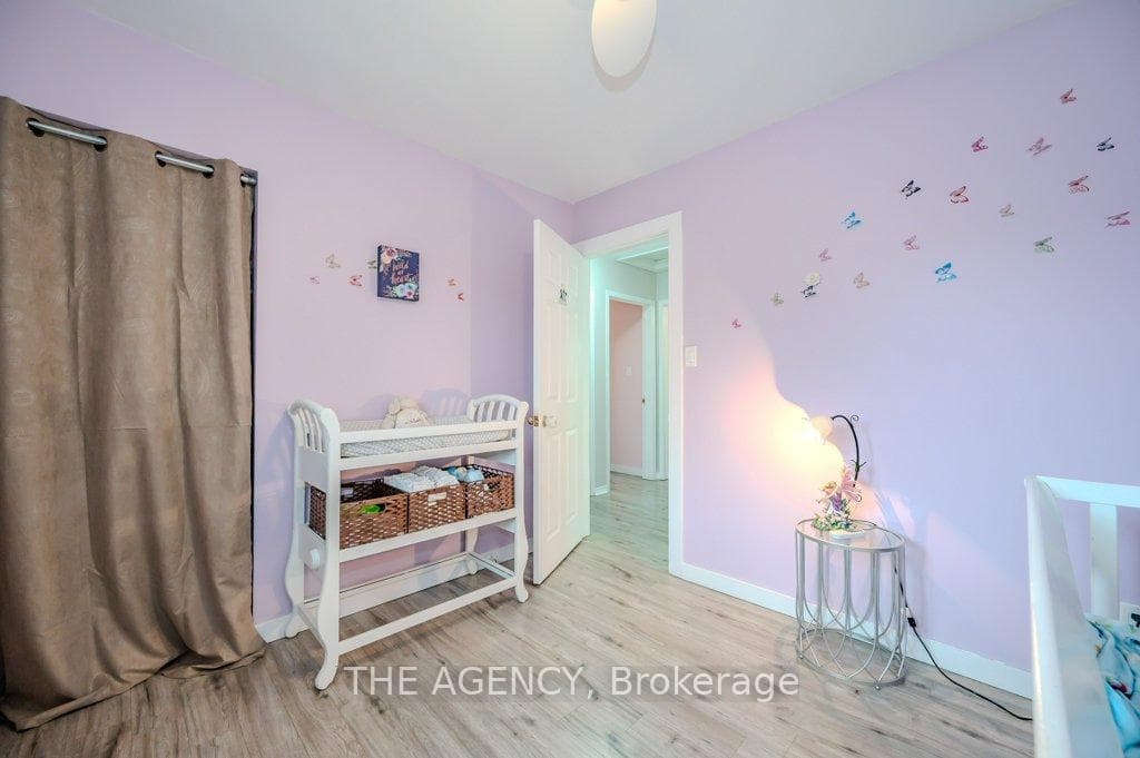 22 Brookside Crescent photo 21