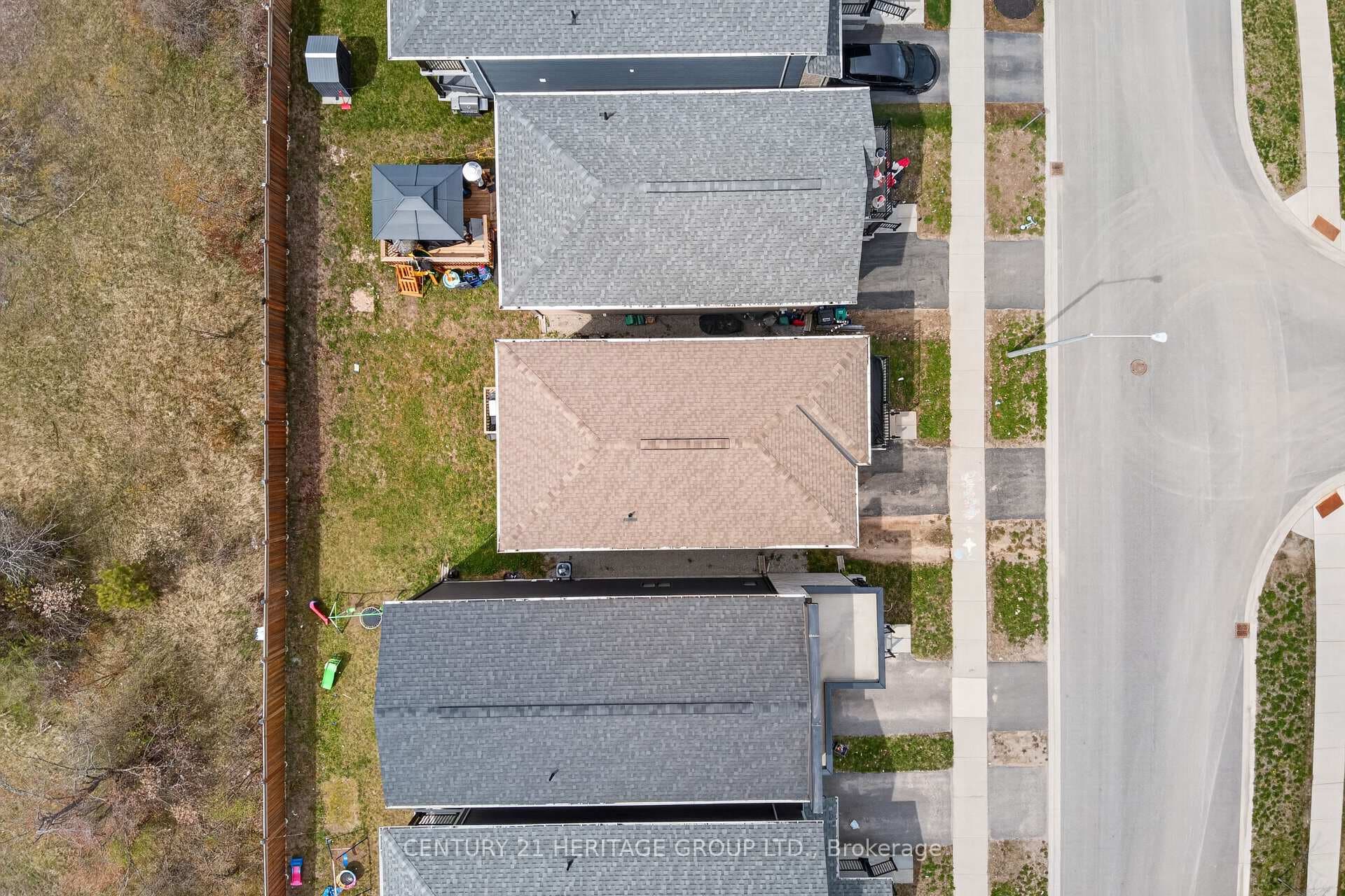 90 Brown Bear Street photo 36