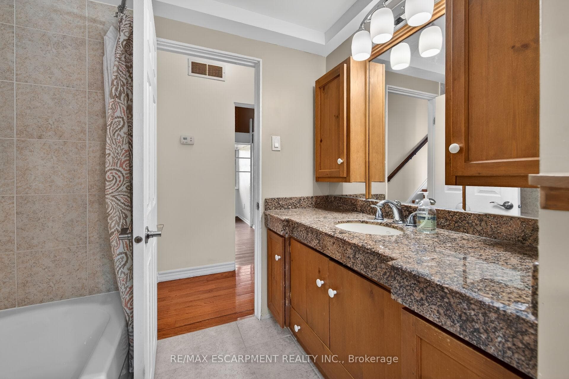 217 West 15th Street photo 22