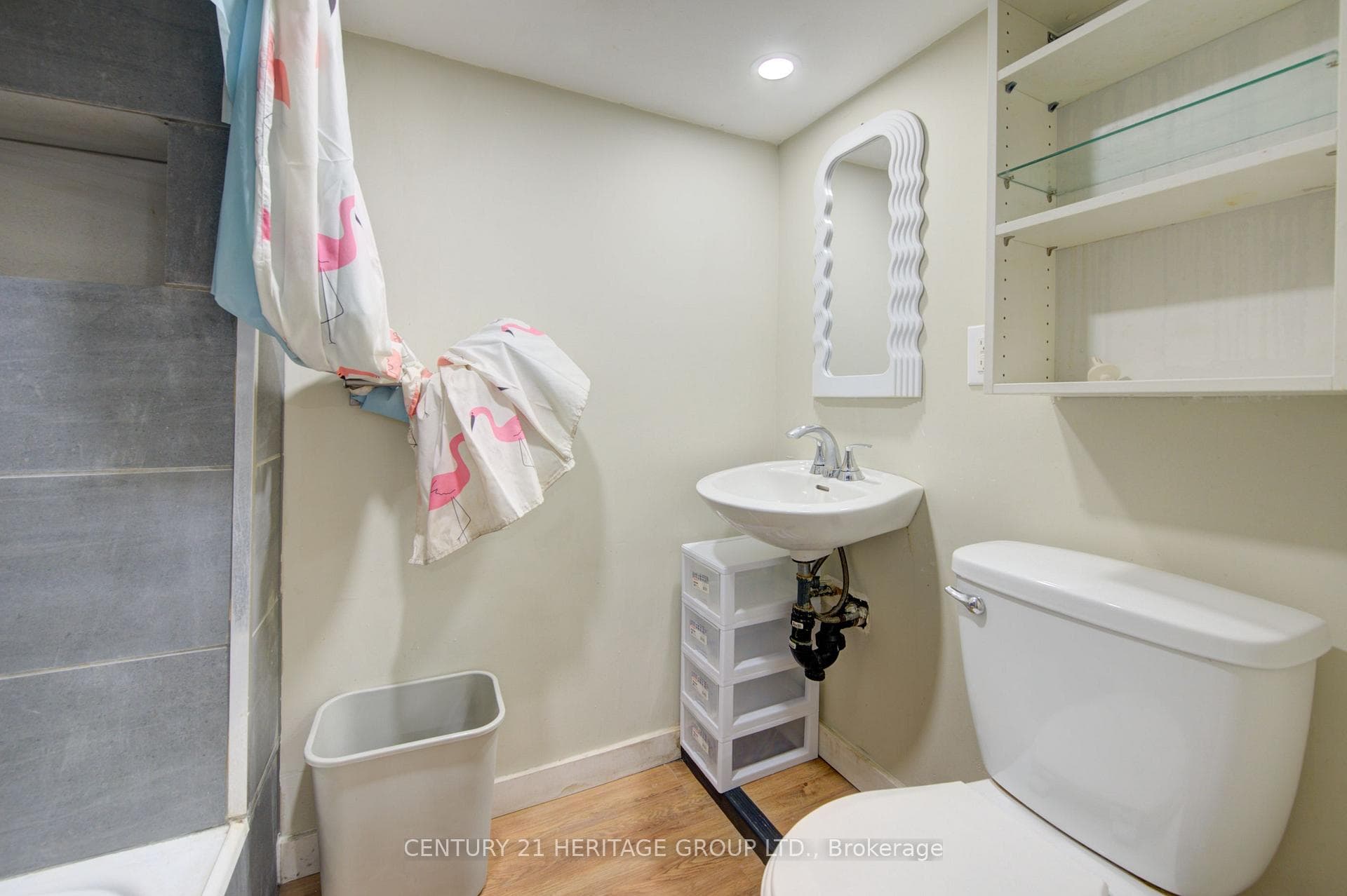 42 Henry Street photo 35