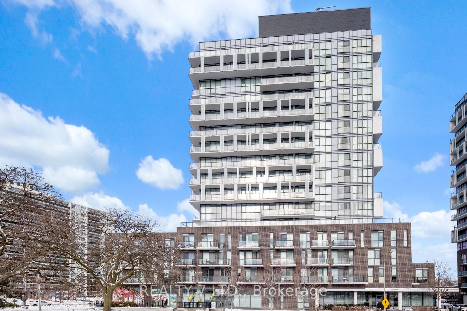 128 Fairview Mall Drive Unit 1207 photo 2