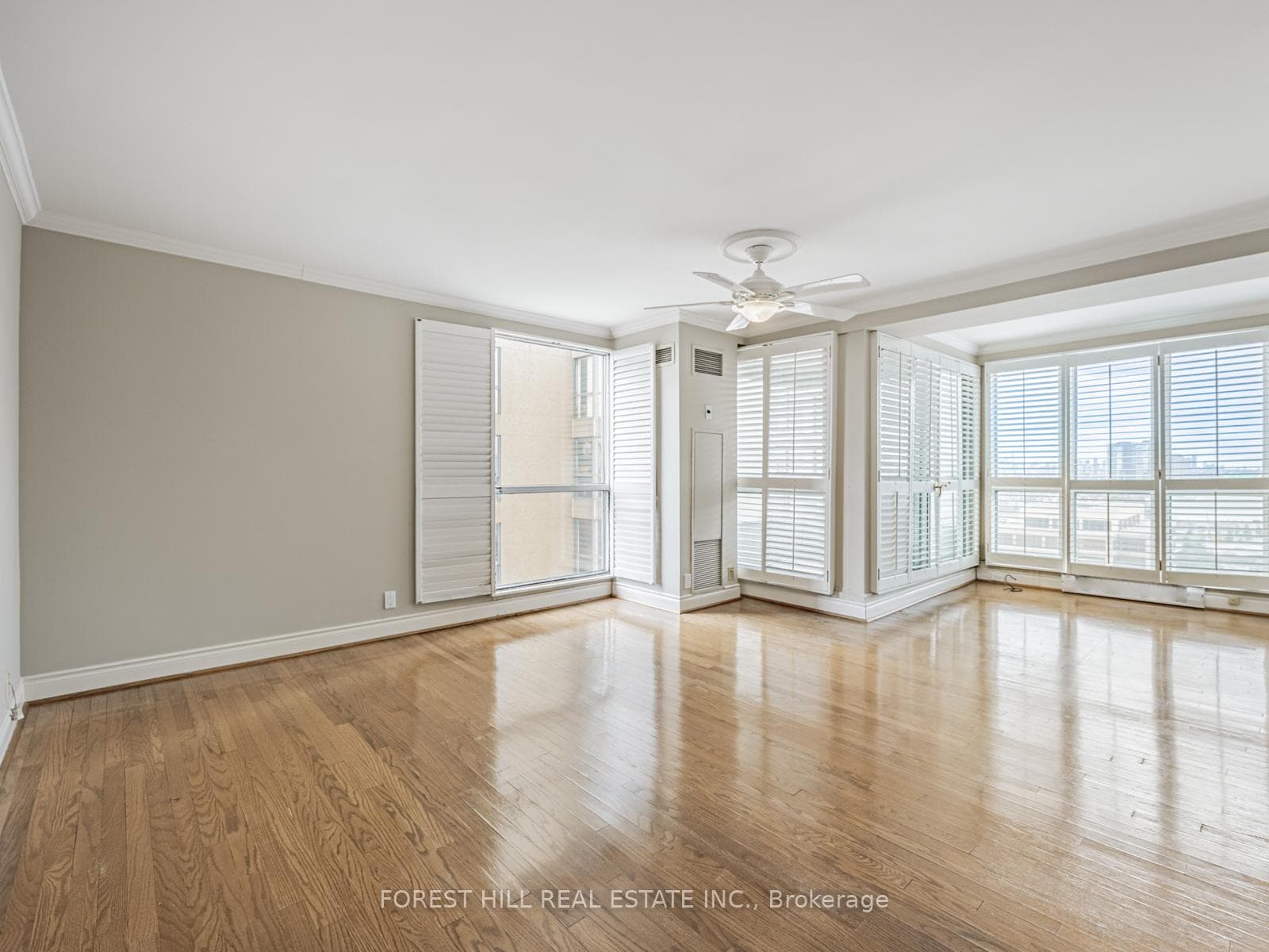 3 Concorde Place Unit 1505 photo 22