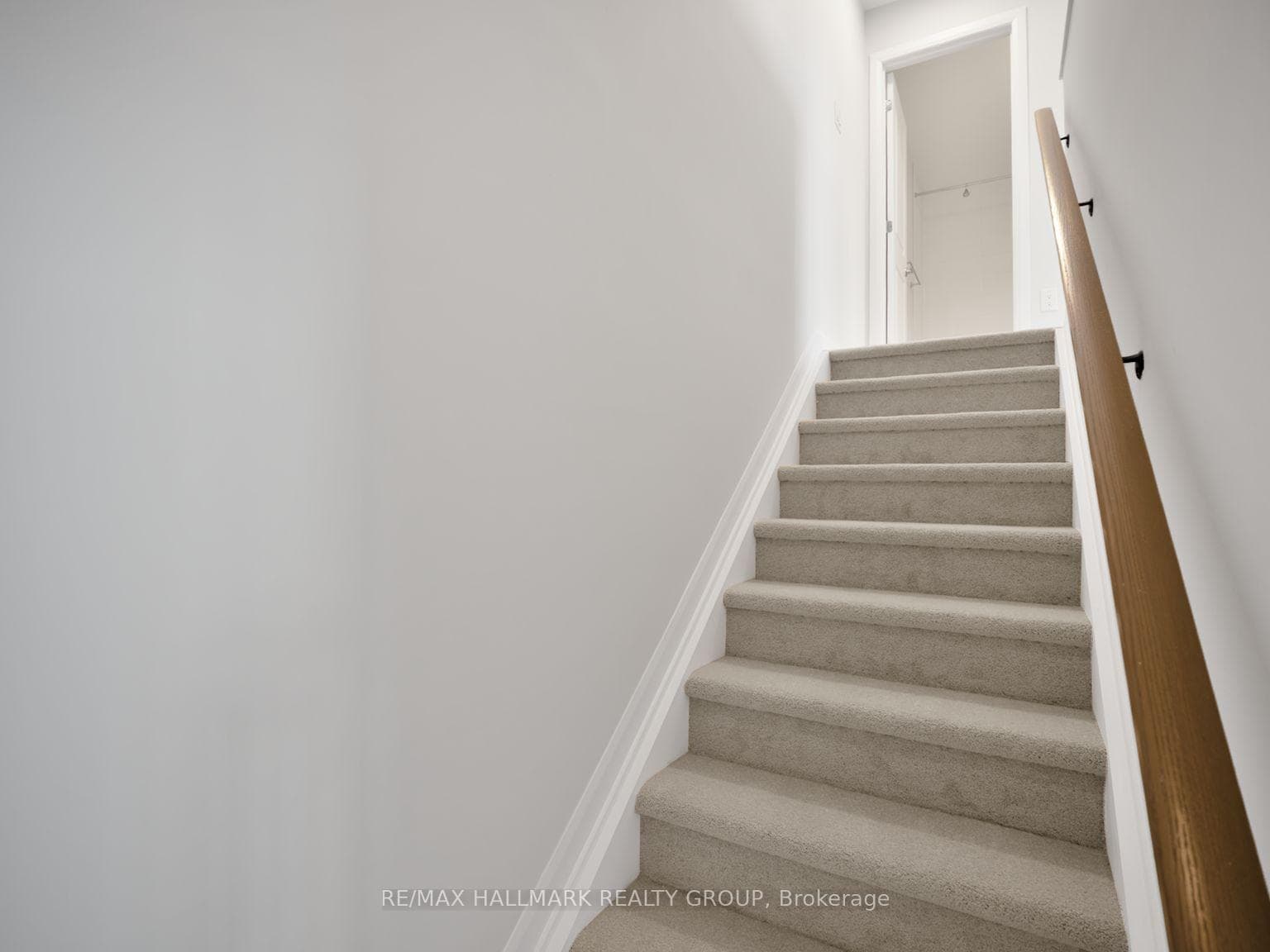 301 Glenroy Gilbert Drive Unit 15 photo 10