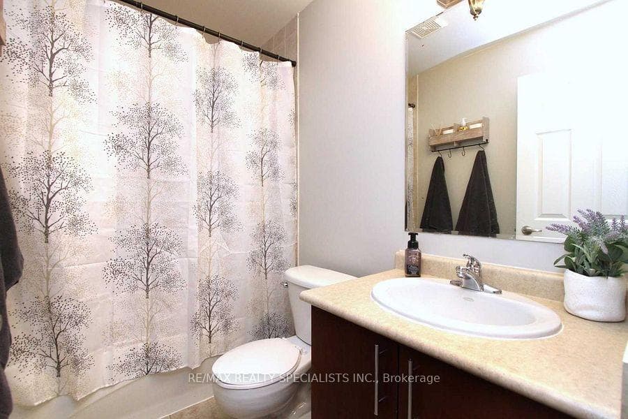 943 Burrows Gate photo 21