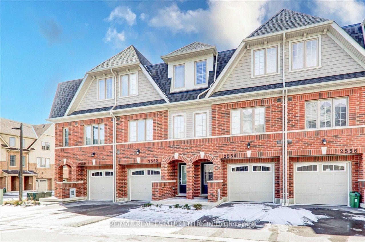 2554 Barbarolli Path Unit 112 photo 1
