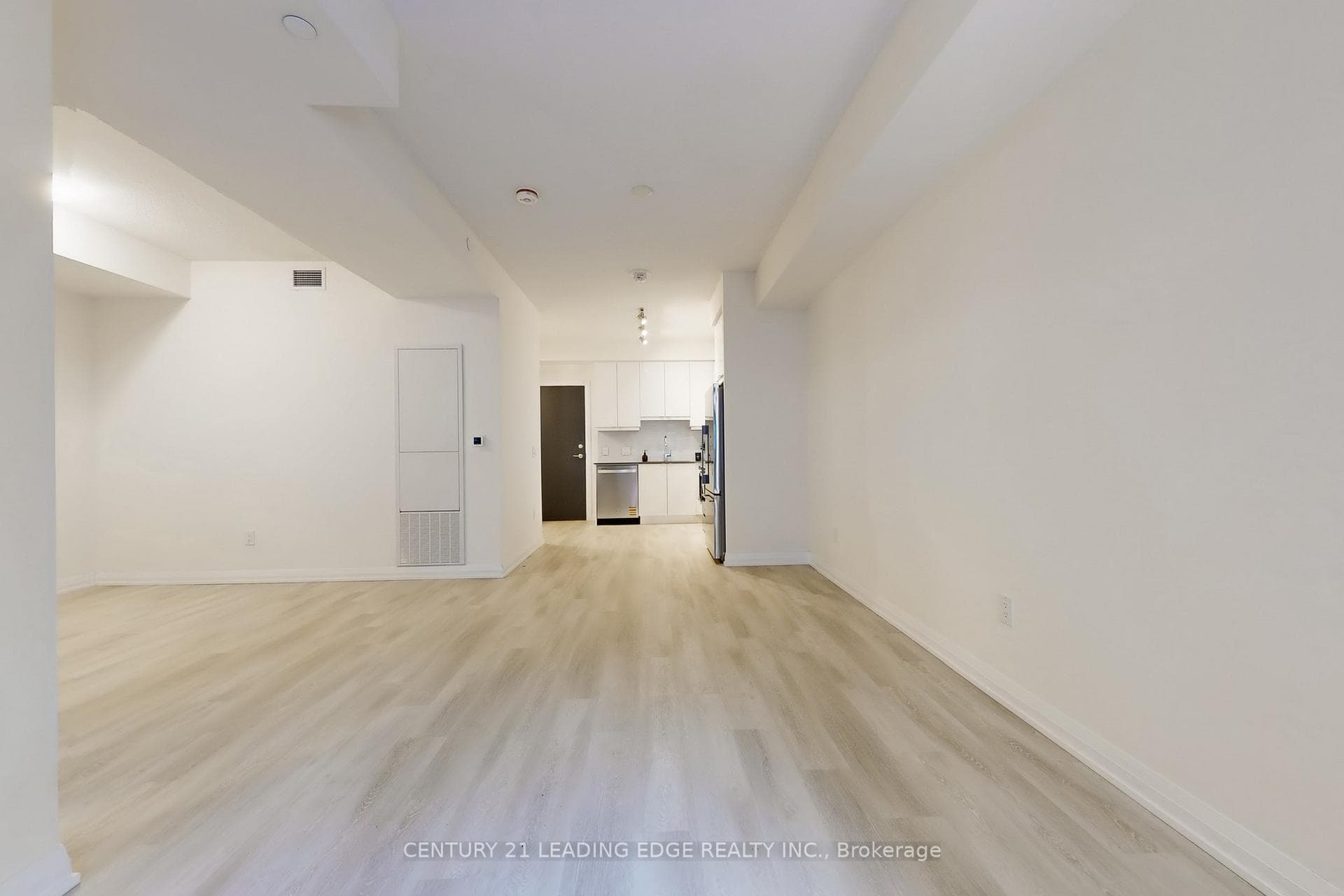 3260 Sheppard Avenue Unit 506 photo 4