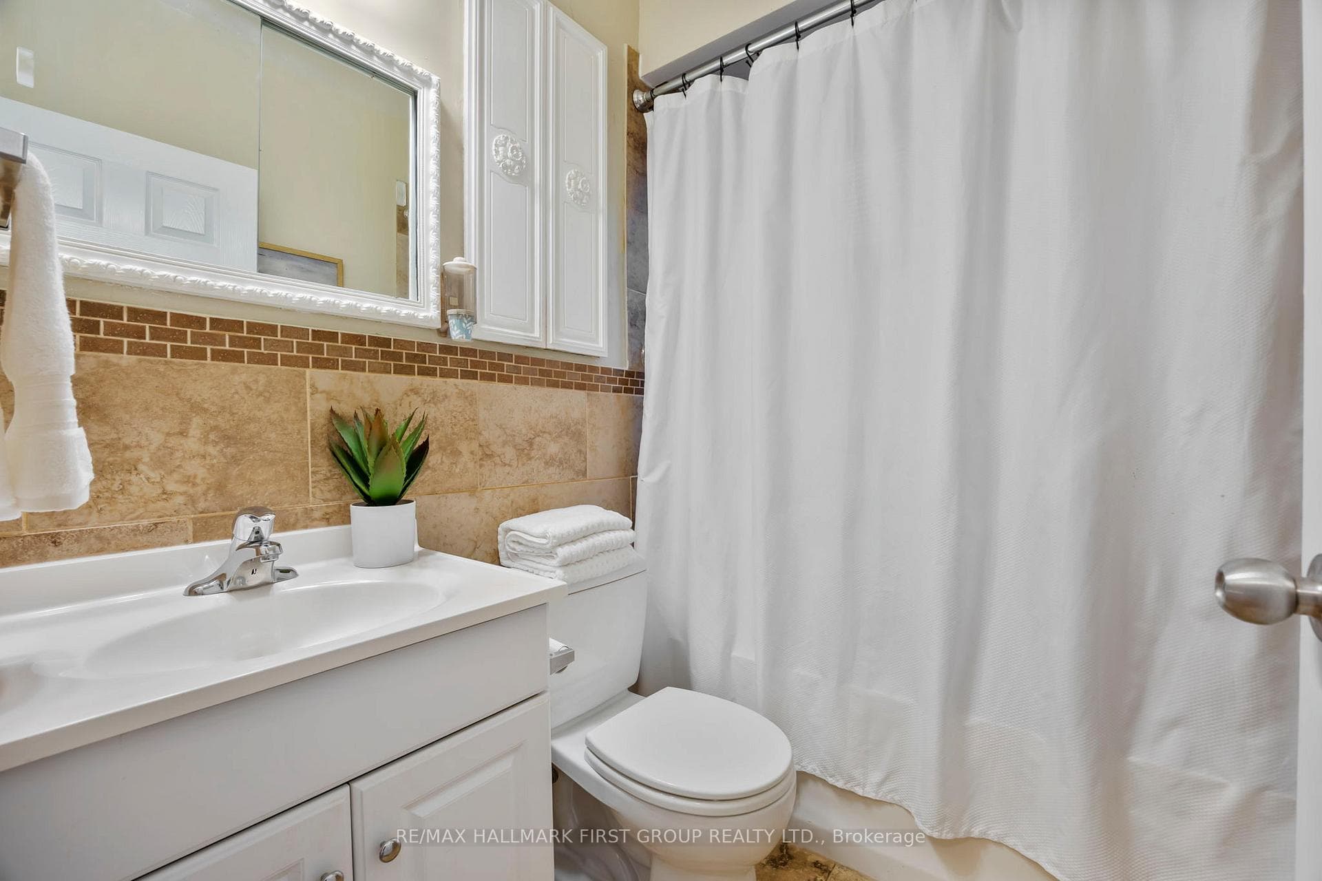 53 Billingsgate Crescent photo 26