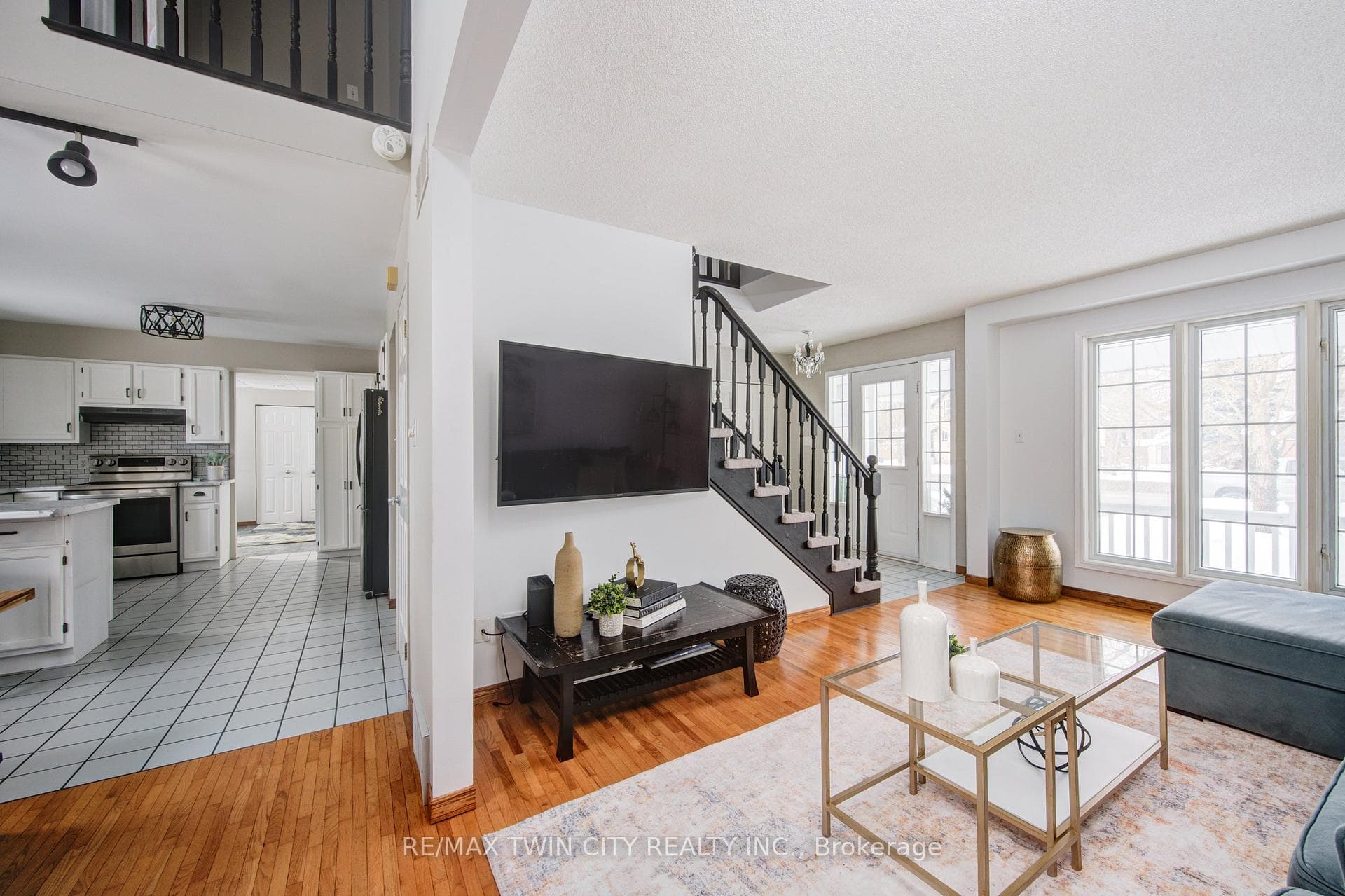 84 Hope Street photo 5