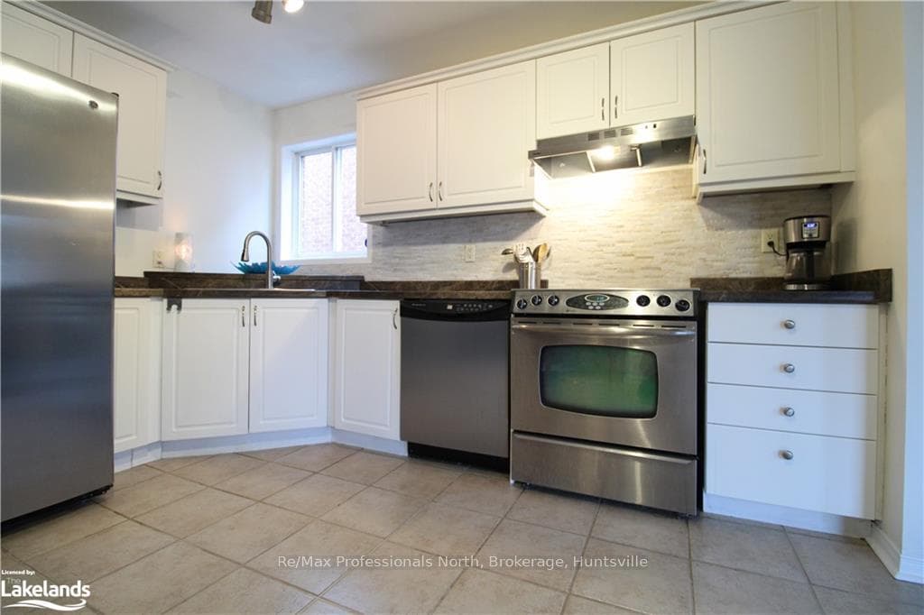 169 TAYLOR Drive photo 14