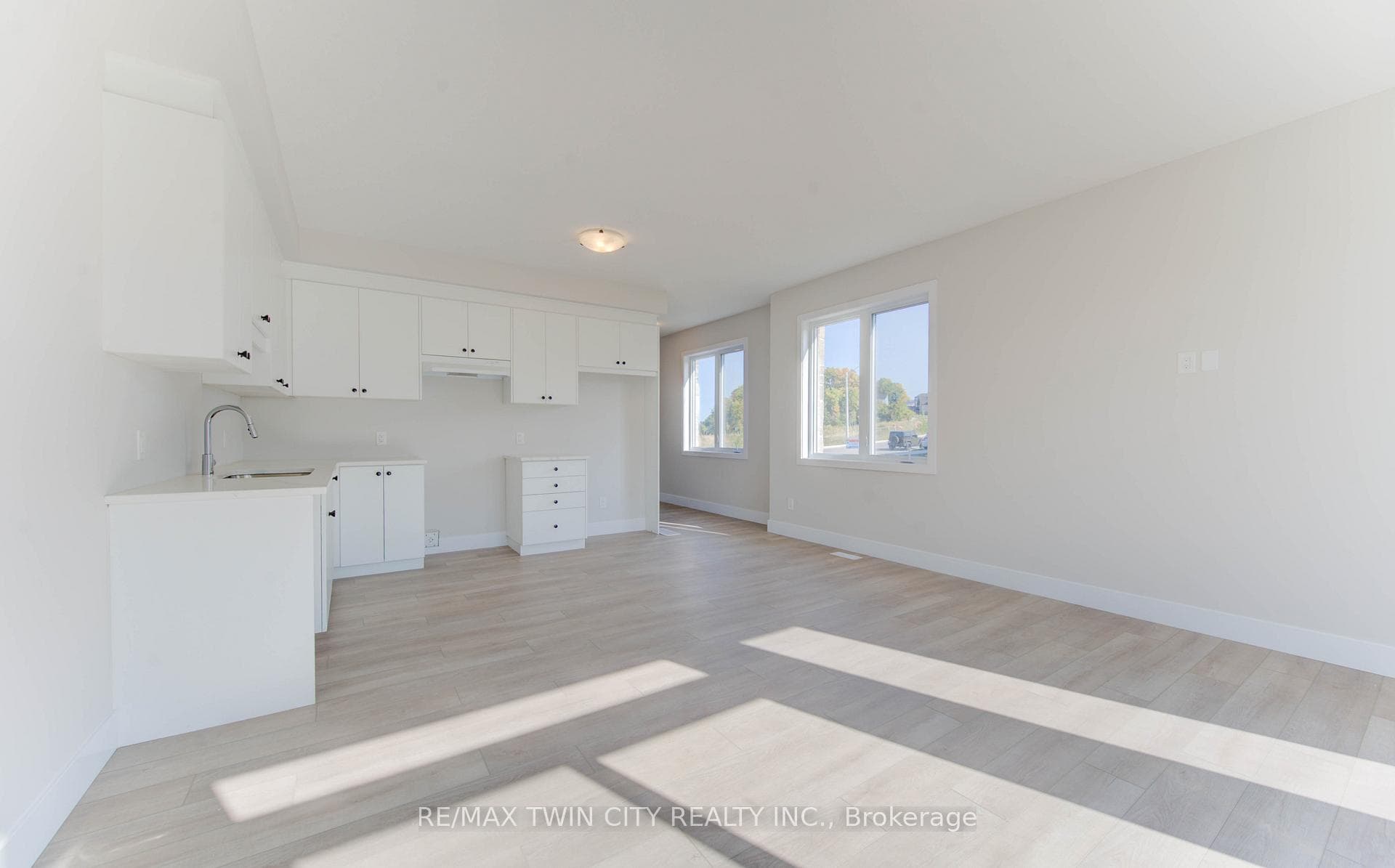 161 Dunnigan Drive photo 13