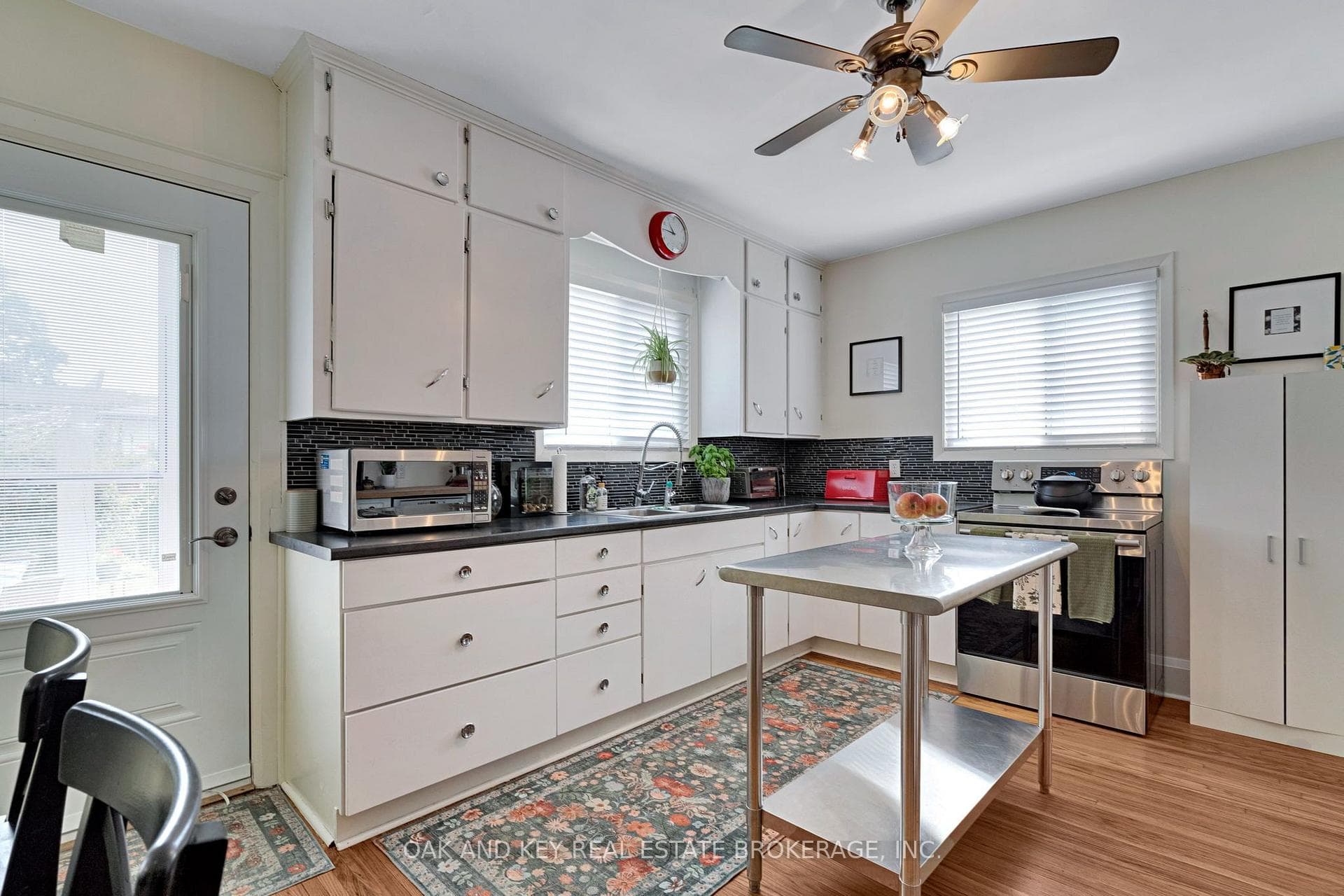 120 Sydenham Street photo 25