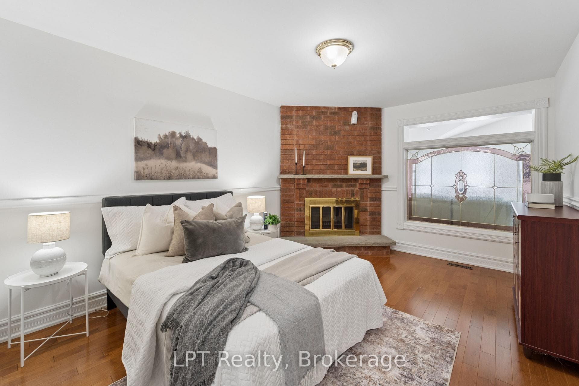 1 Mayfield Crescent photo 22