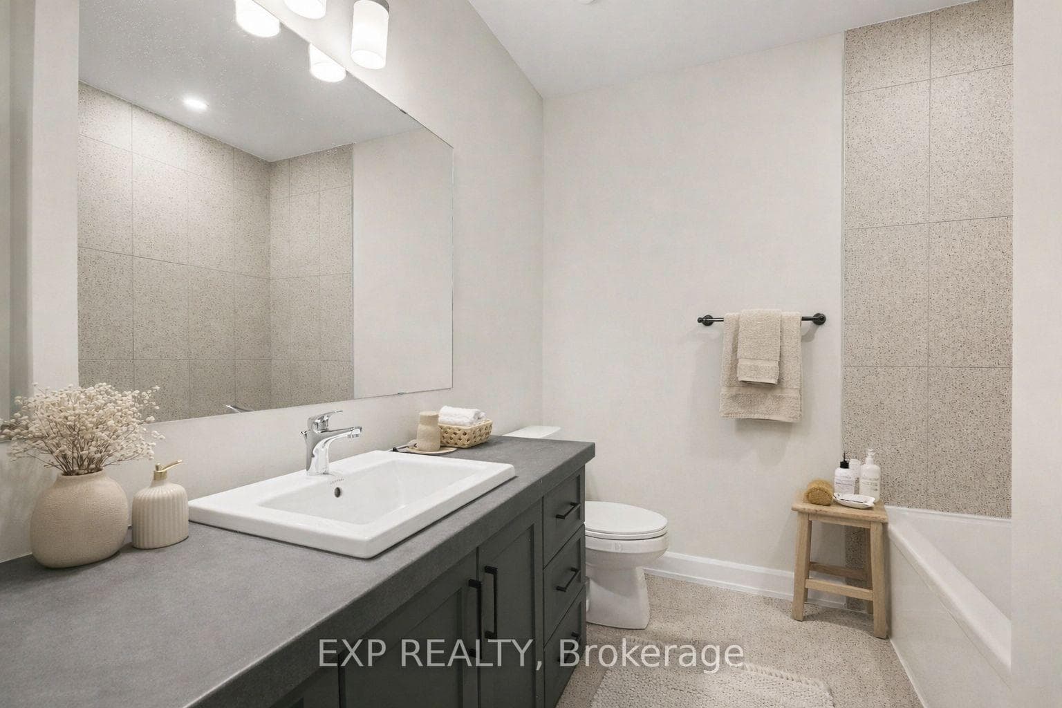 virtually staged