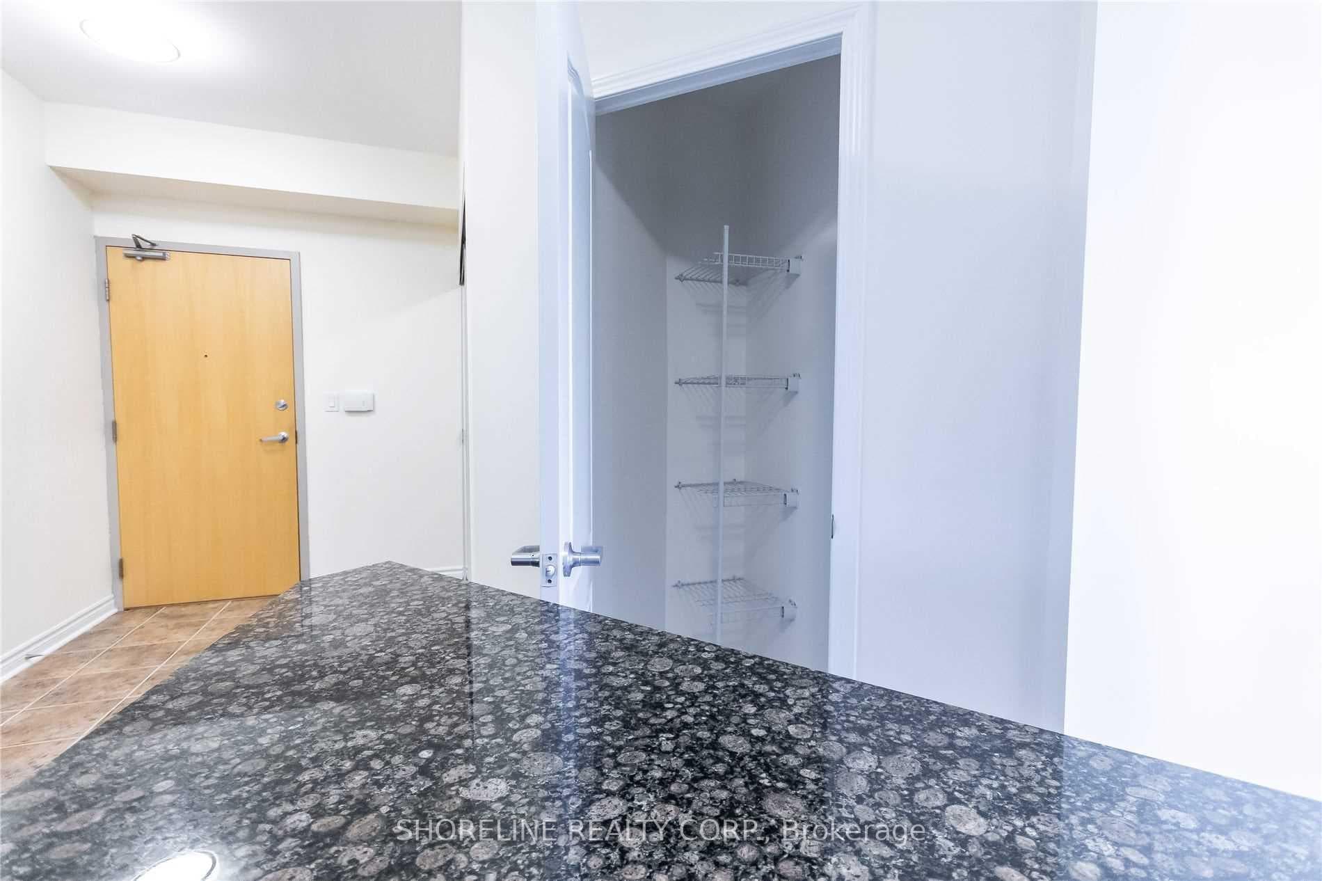 3865 Lake Shore Boulevard Unit 303 photo 9