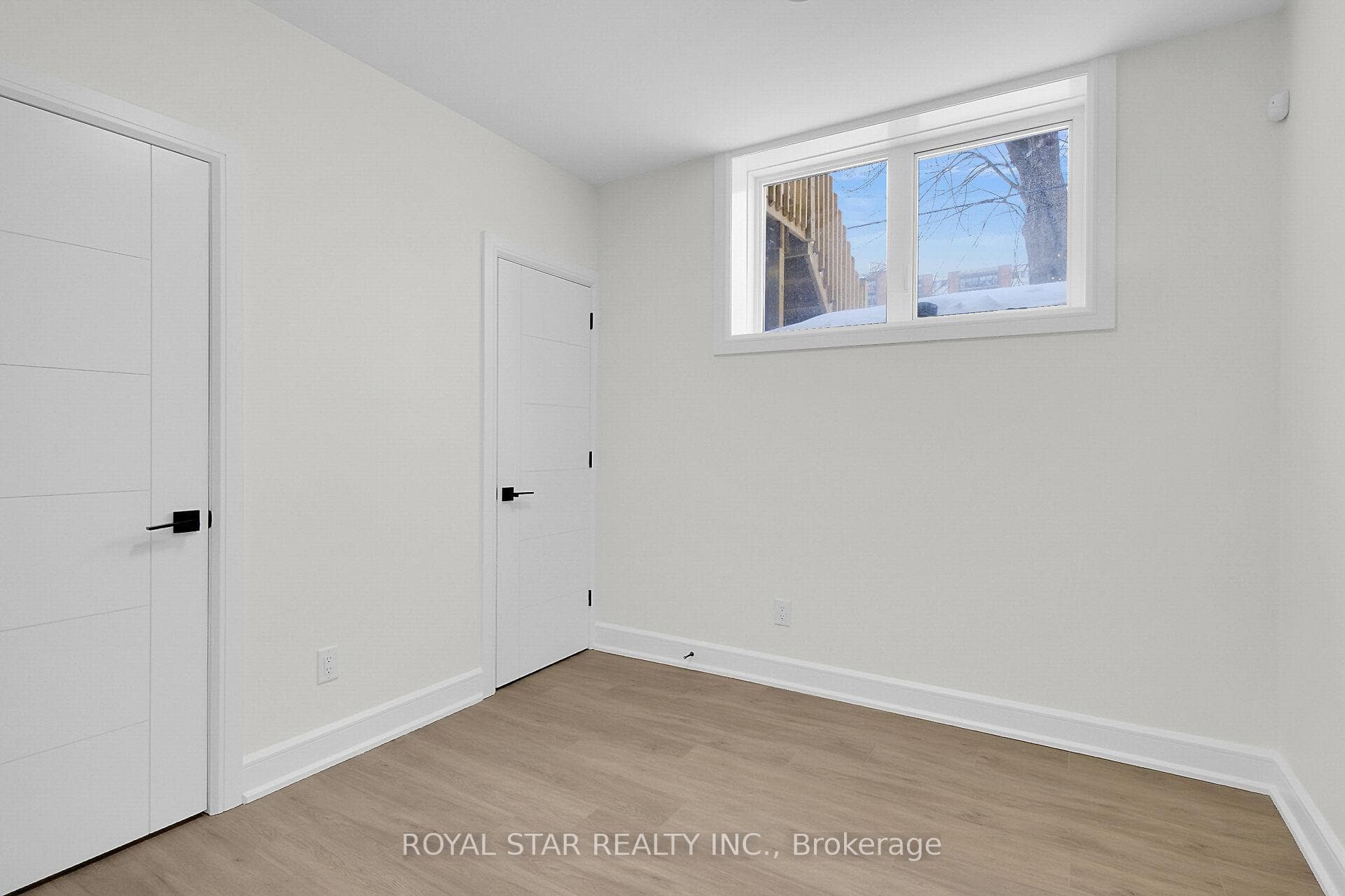 547 Mutual Street Unit Bsmt photo 18