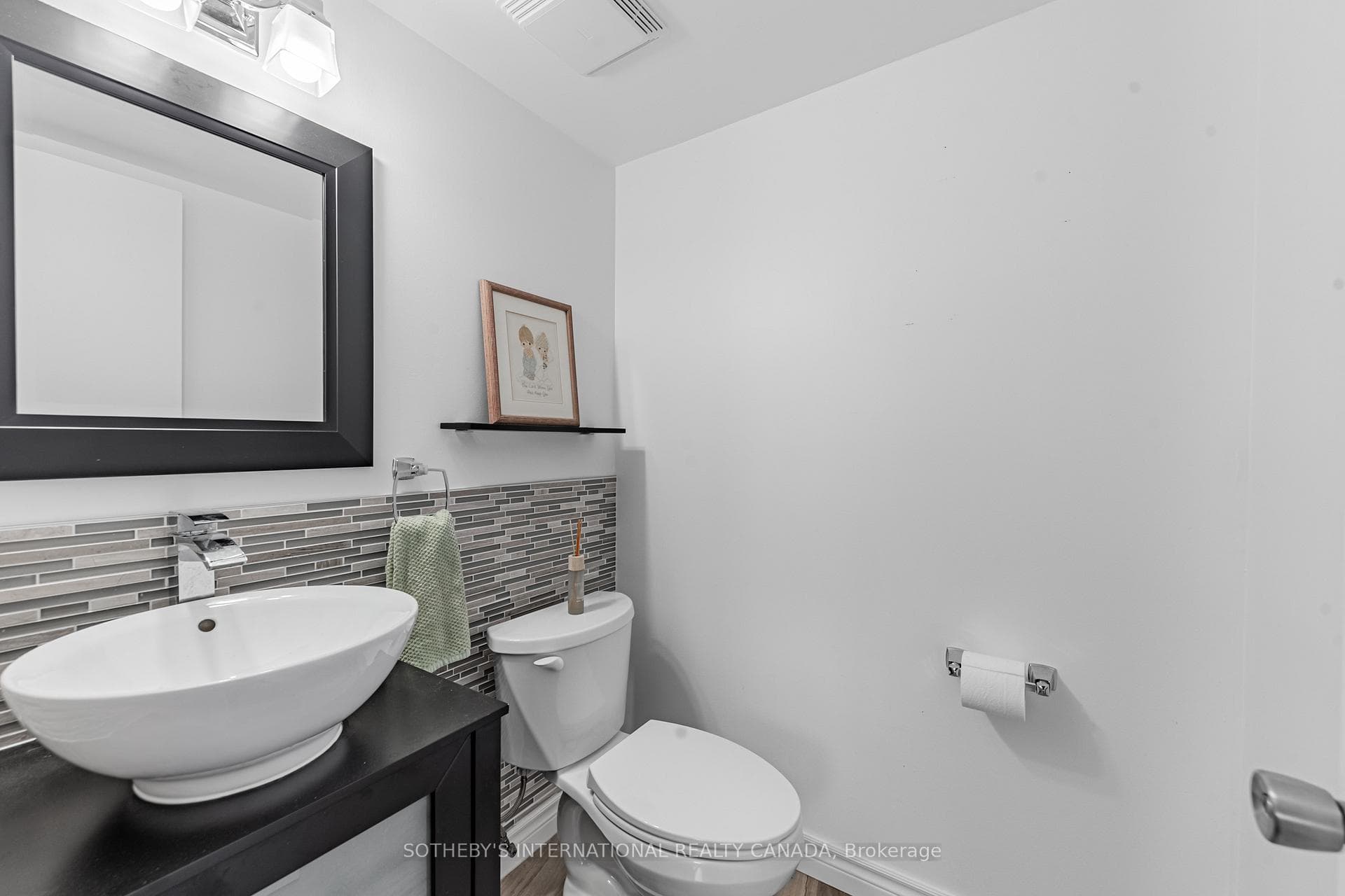 75 Weldrick Road Unit 305 photo 17