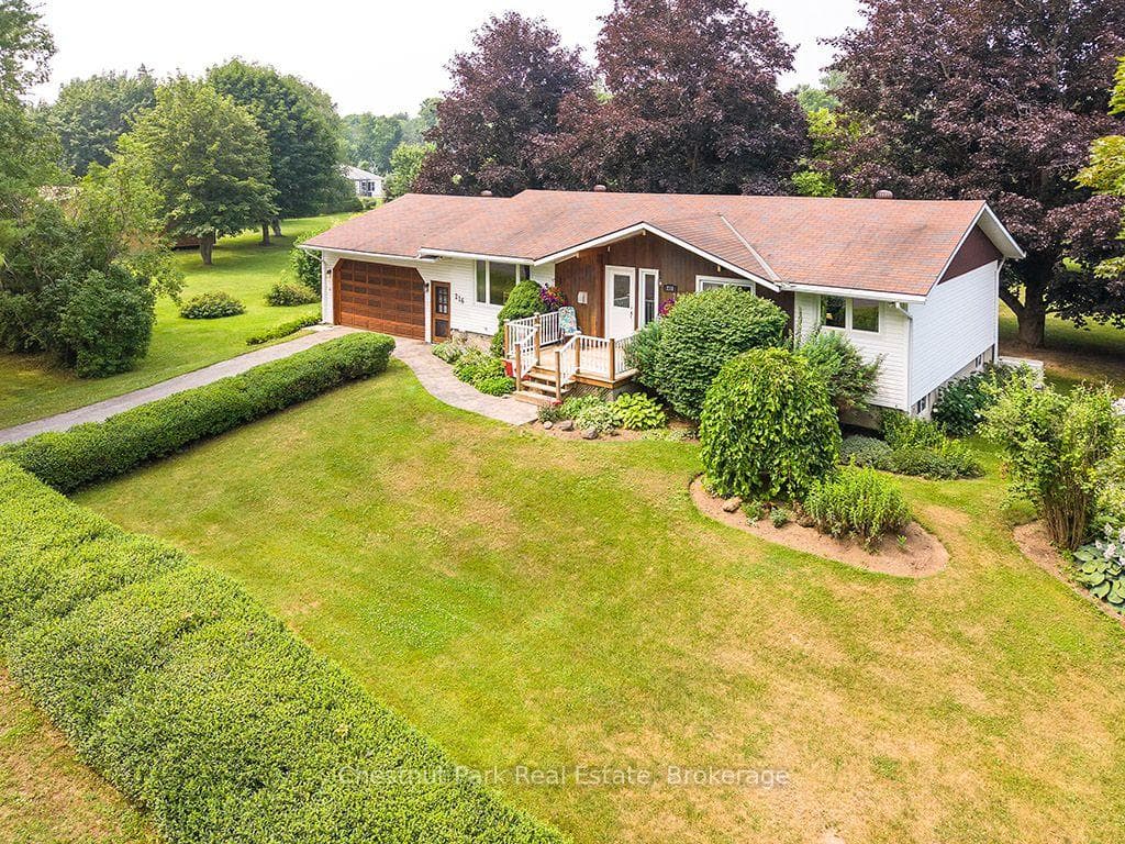 216 Margaret Street photo 5