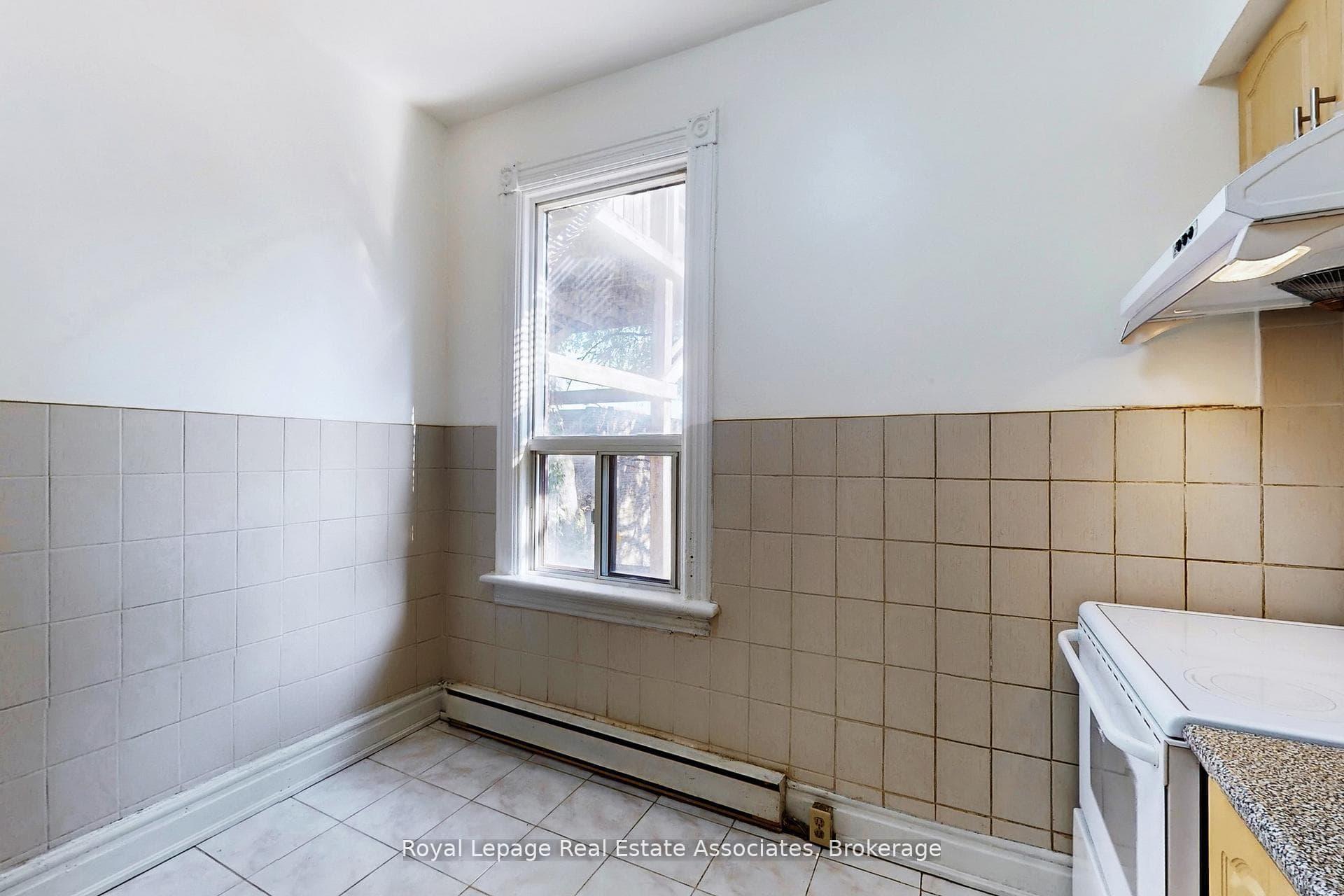 143 Seaton Street photo 18