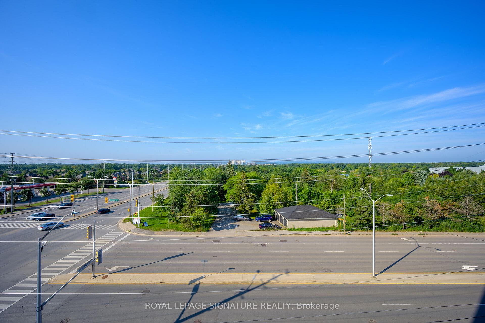 509 Dundas Street Unit 419 photo 23
