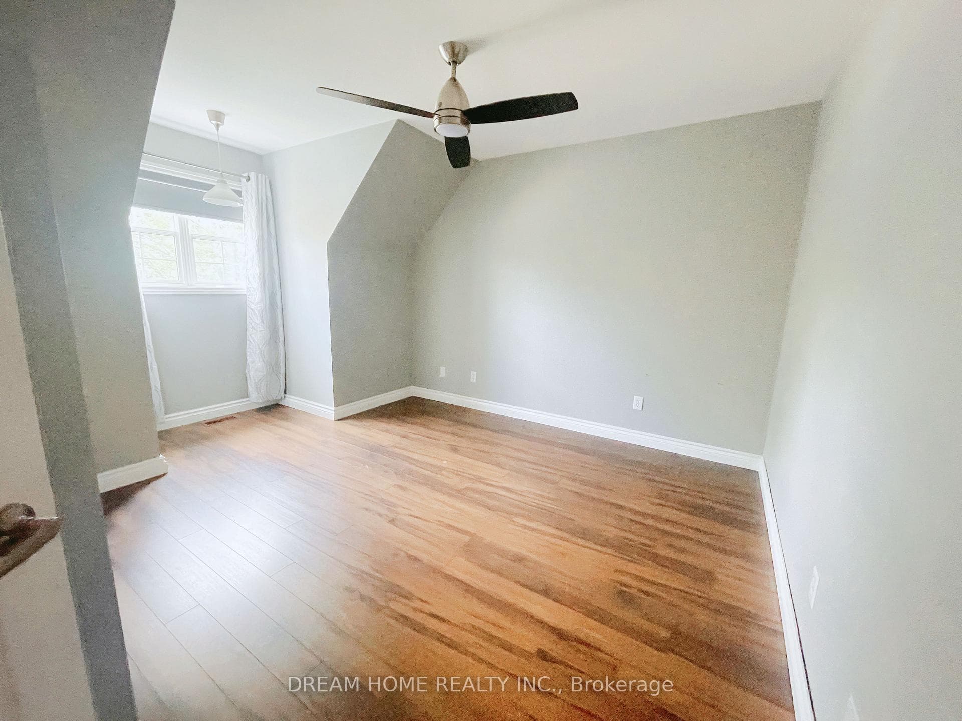 318 Annsheila Drive photo 15