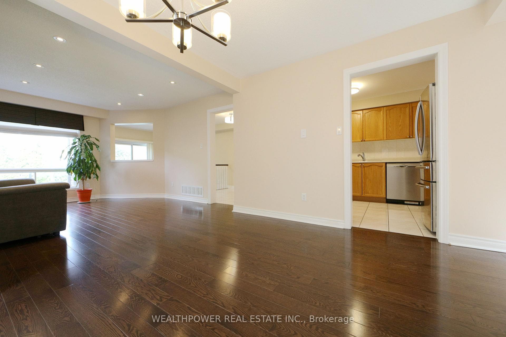 5319 Bushelgrove Circle photo 6