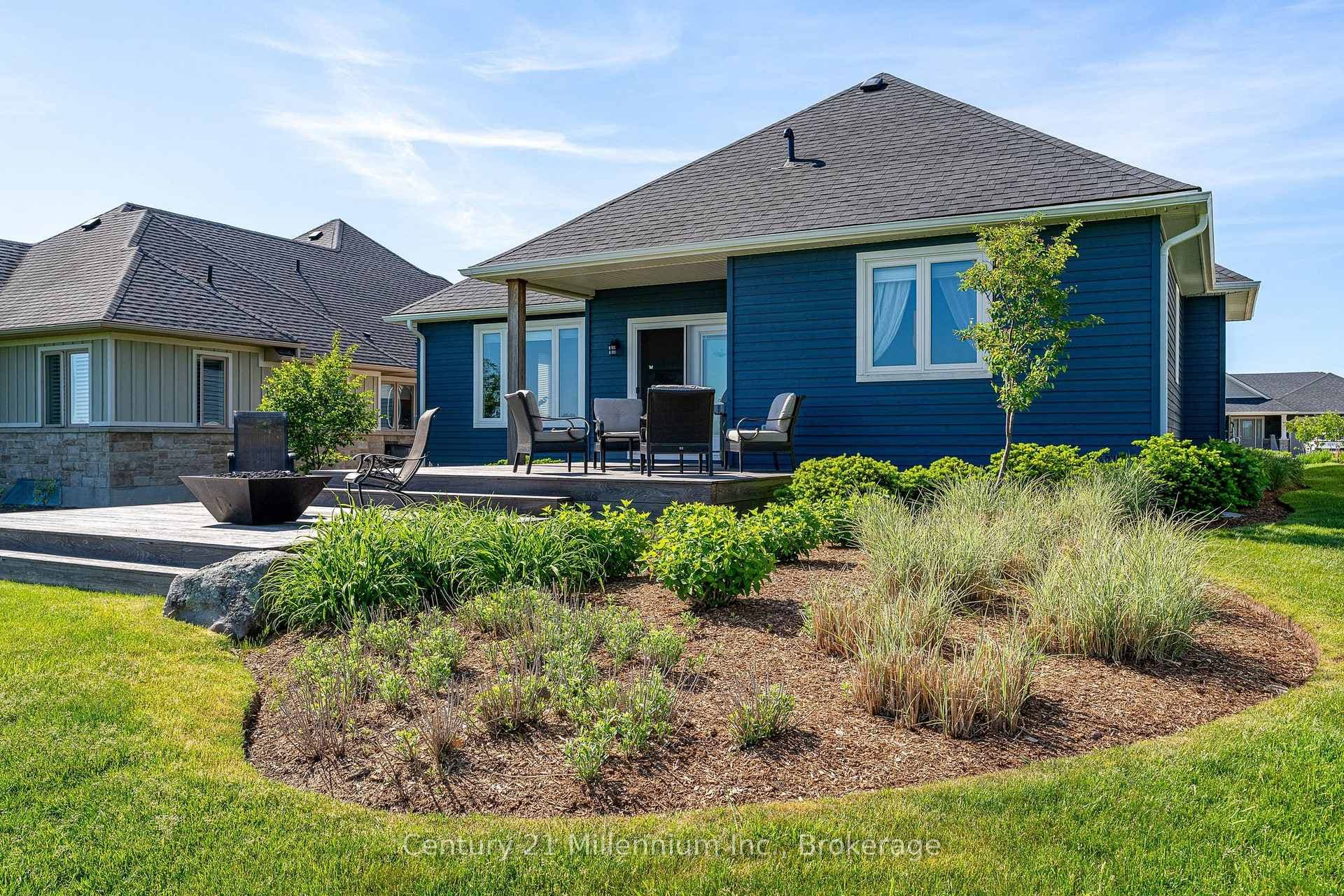 176 Cobble Beach Drive photo 38