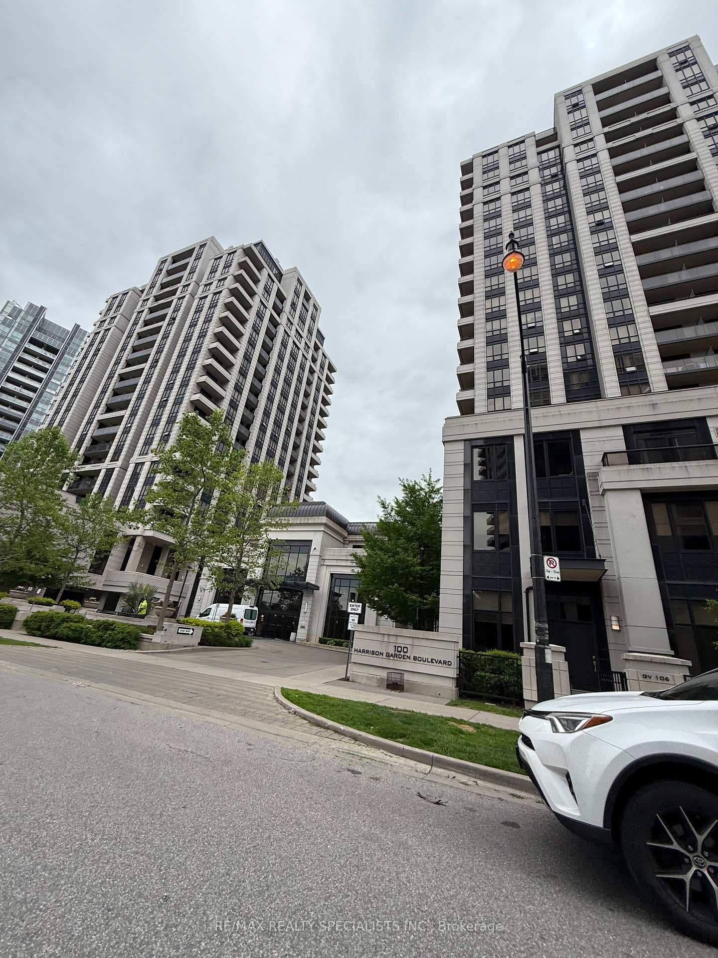100 Harrison Garden Boulevard Unit 702 photo 26