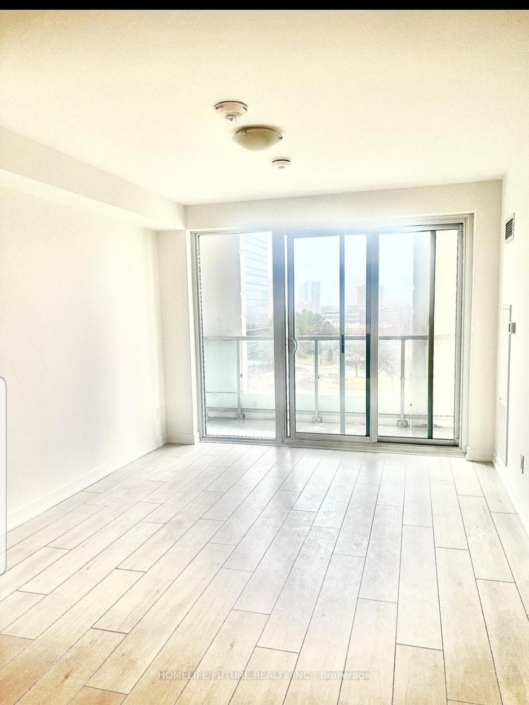 2033 Kennedy Road Unit 715 photo 10