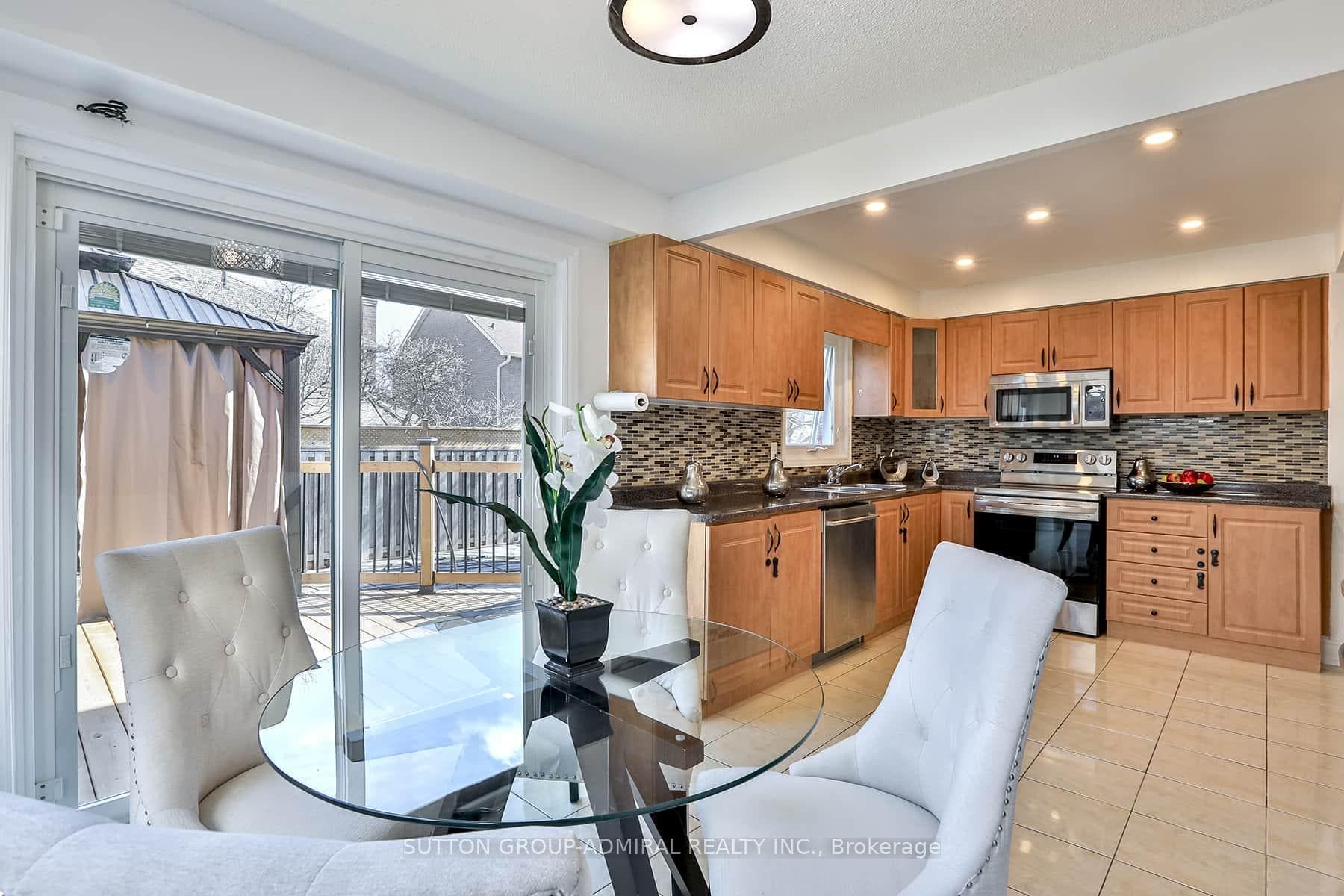 55 Addley Crescent photo 12
