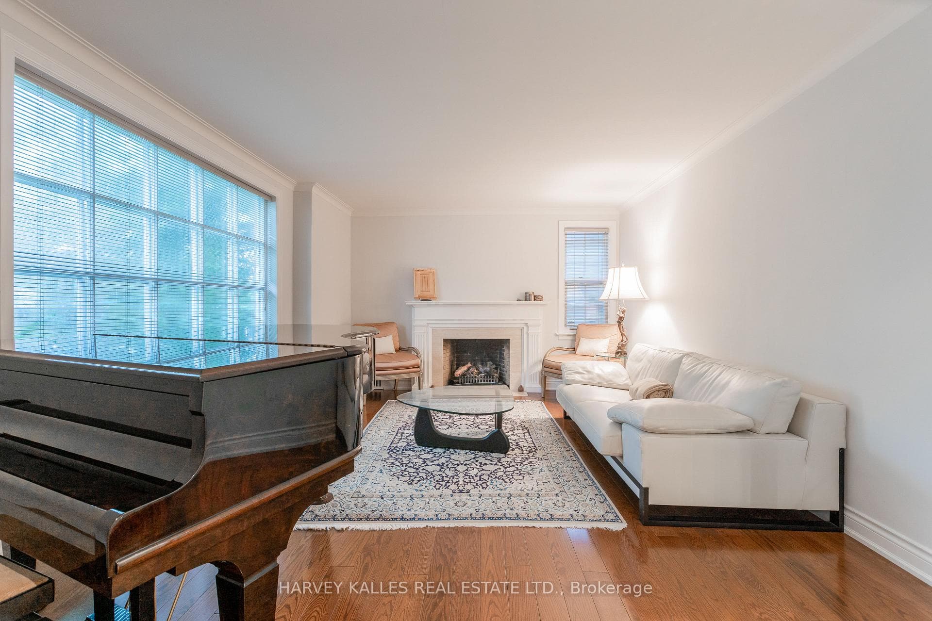 536 Blythwood Road photo 6