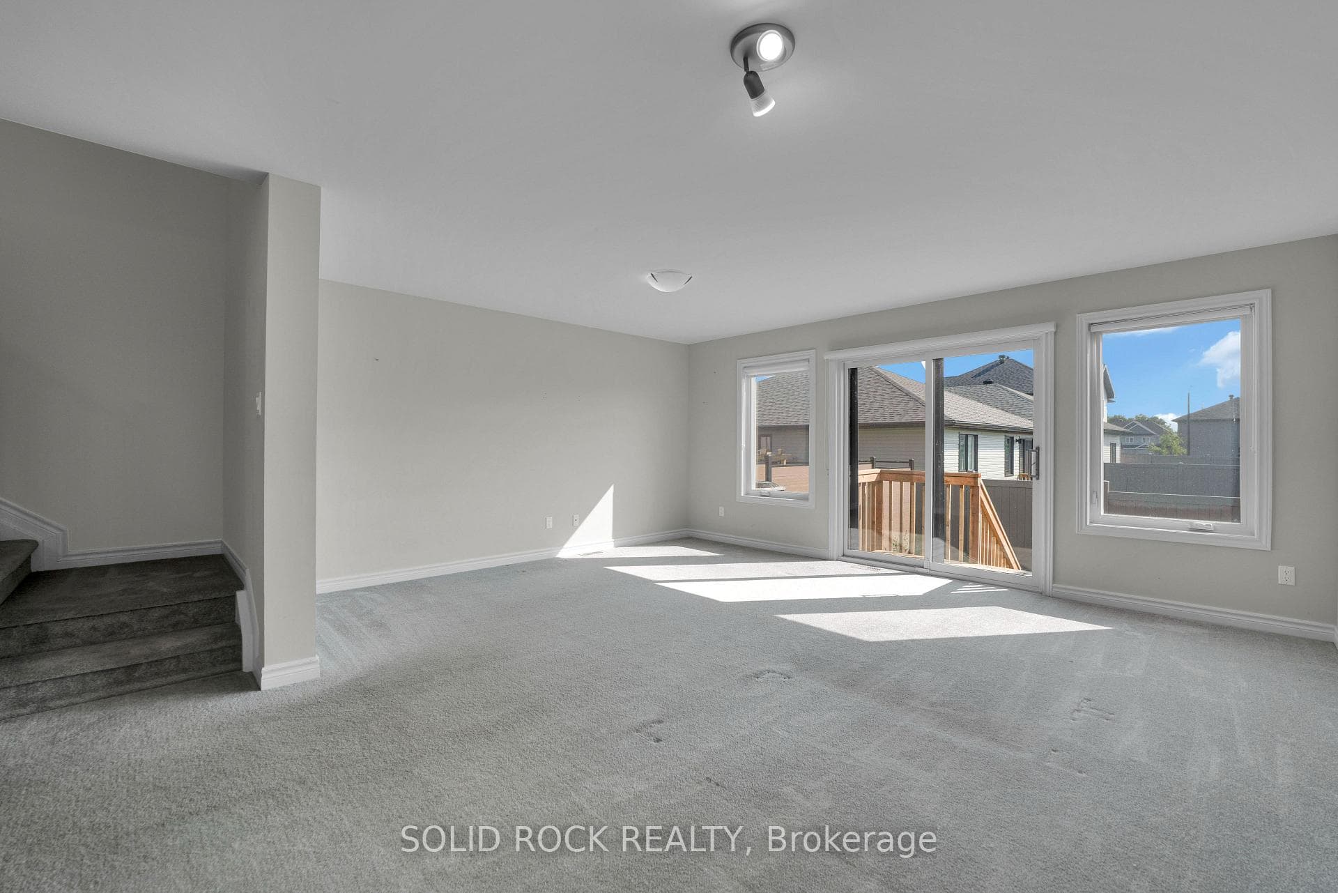 82 O'Donovan Drive photo 11