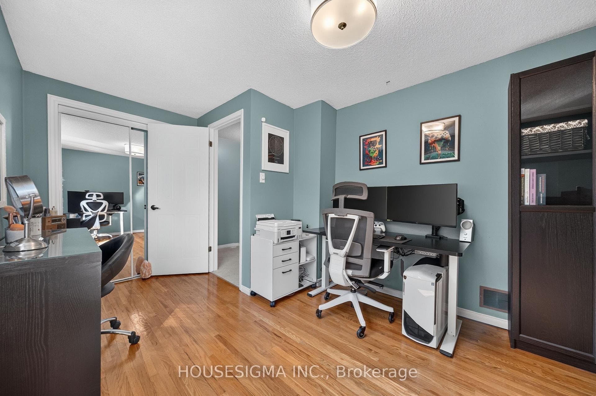 129 Victoria Road Unit 17 photo 29