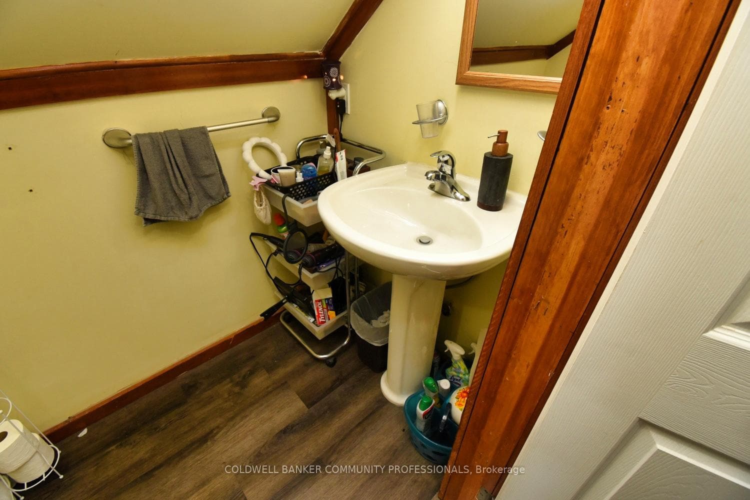 162 Newlands Avenue photo 8