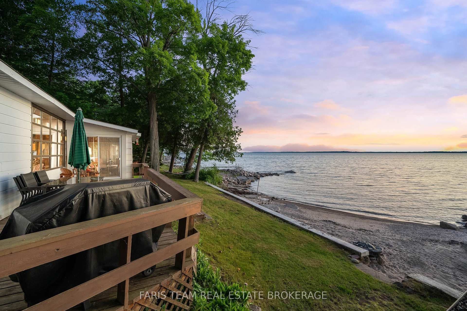 1697 Champlain Road photo 26
