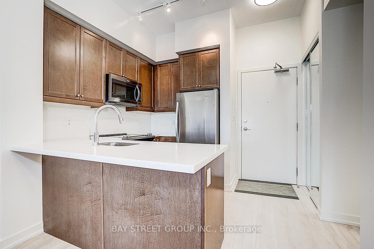 555 William Graham Drive Unit 428 photo 14