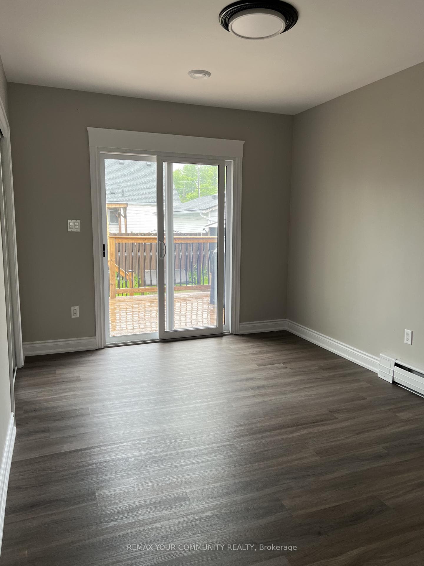 59 Cameron Avenue photo 7