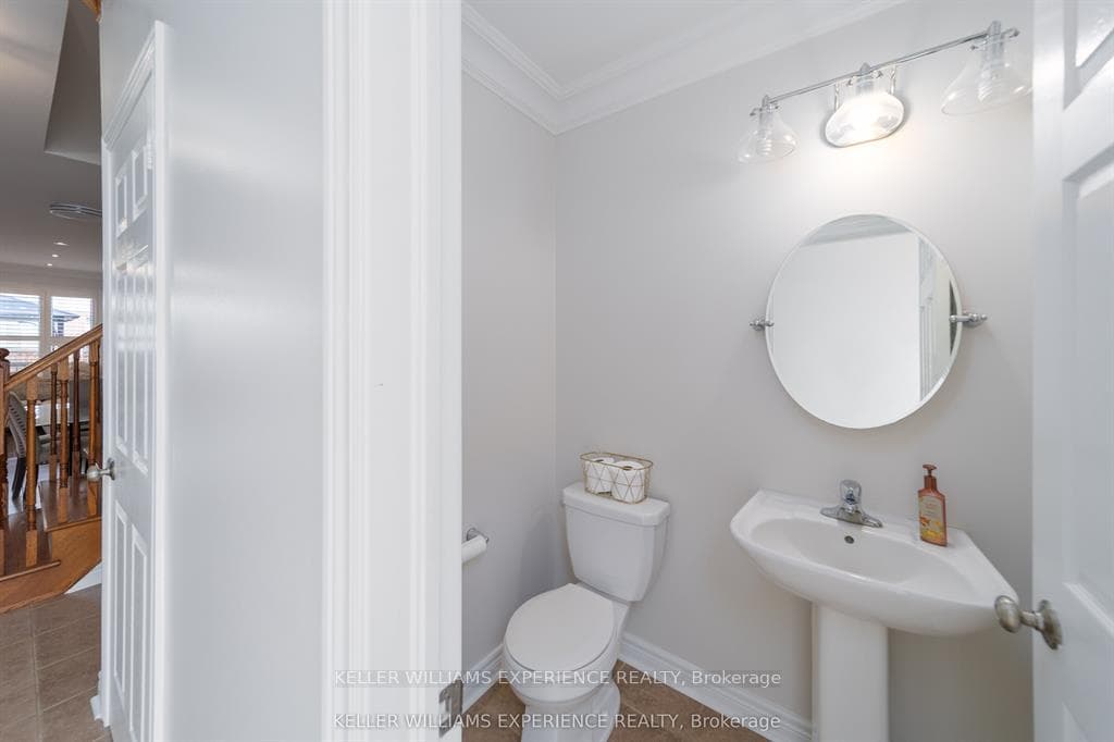 6 Weaver Terrace photo 18