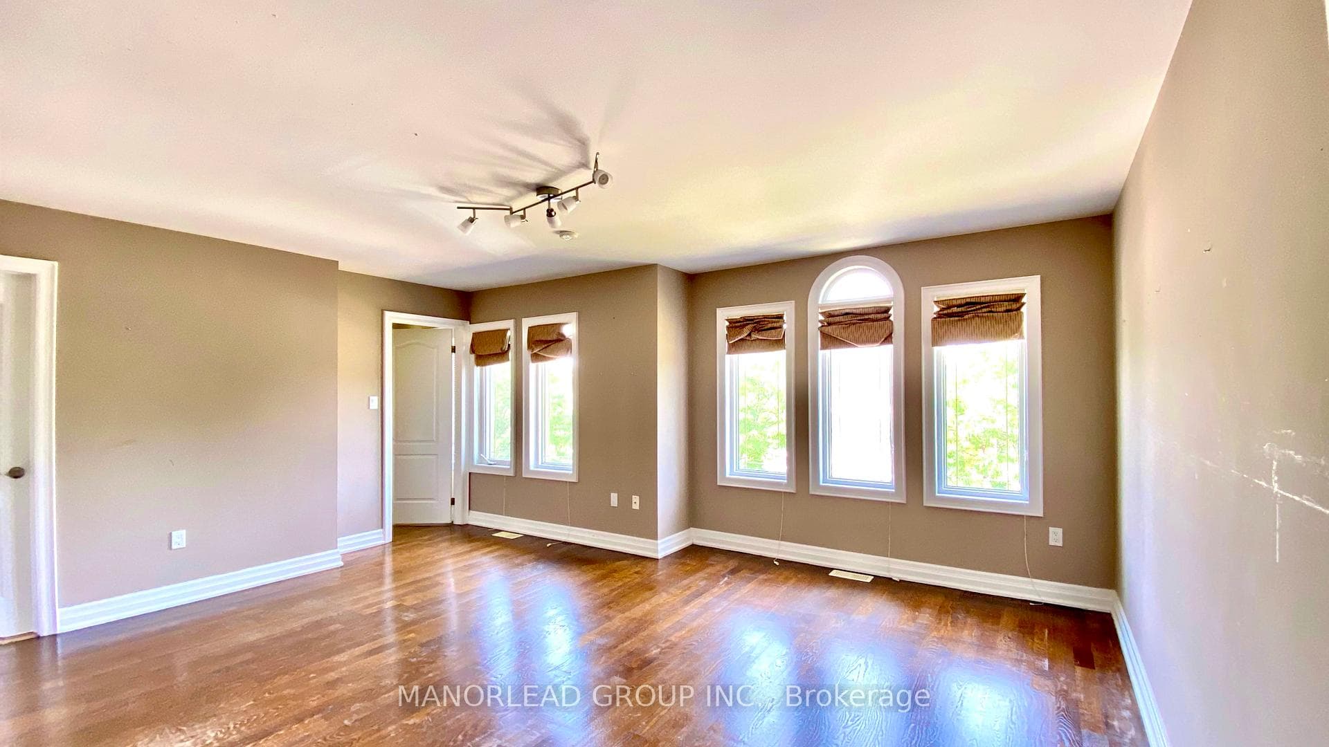 47 Frybrook Crescent photo 11