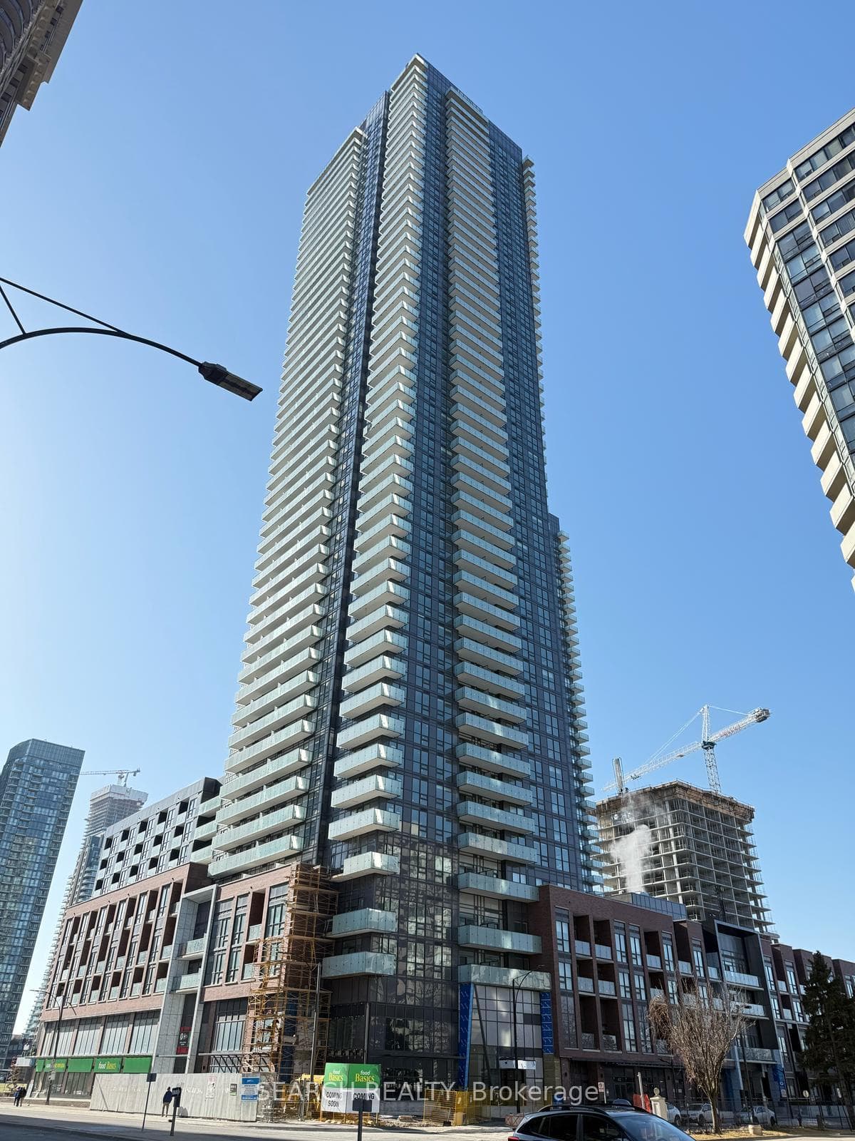 430 Square One Drive Unit 2902 photo 1